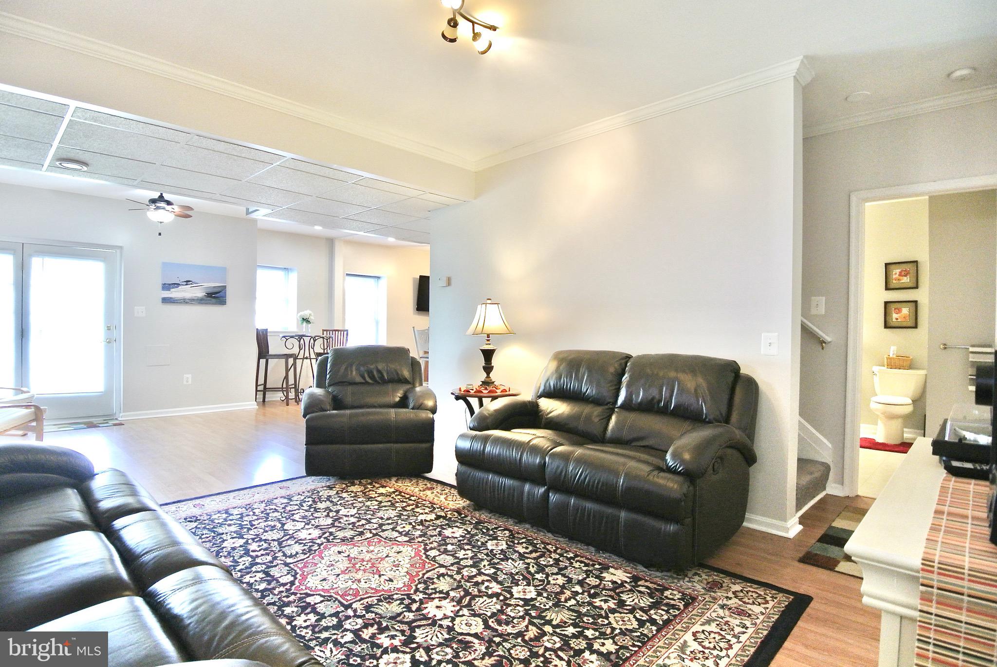 FOREST LAKES - Residential