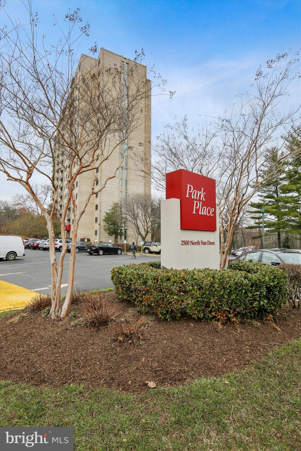 PARK PLACE - Residential Lease