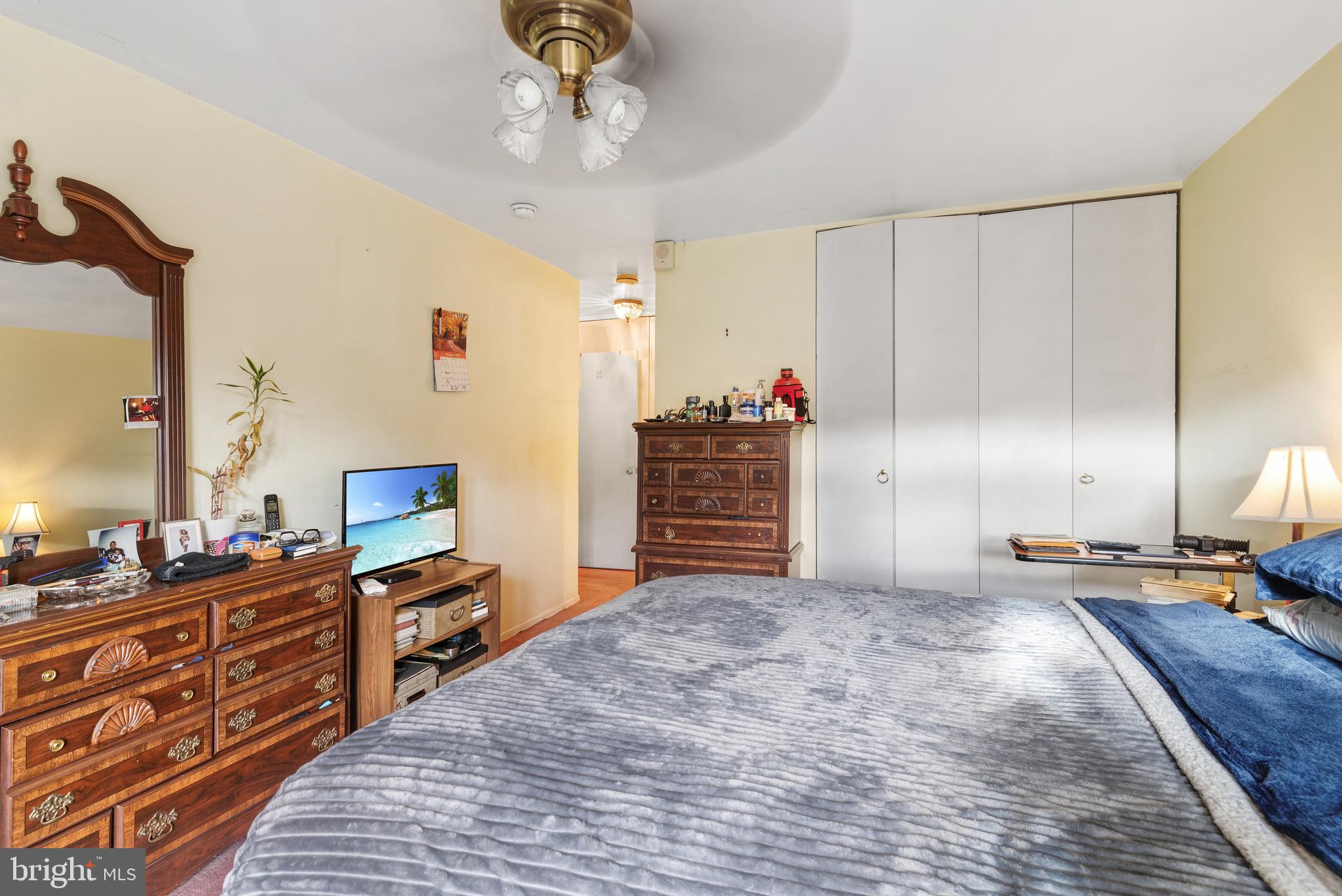 WYNNEFIELD HEIGHTS - Residential