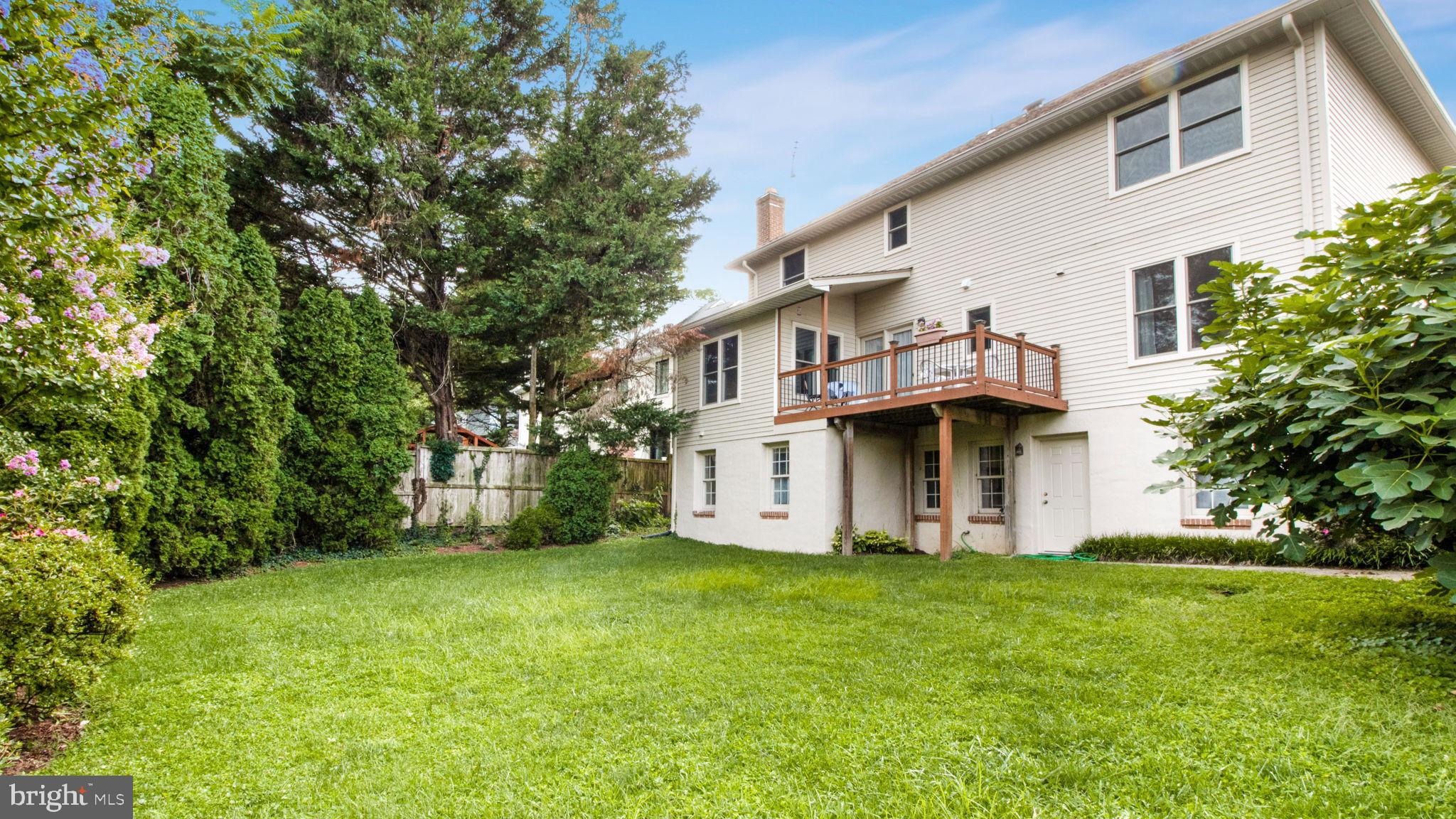 WOODSIDE PARK - Residential Lease