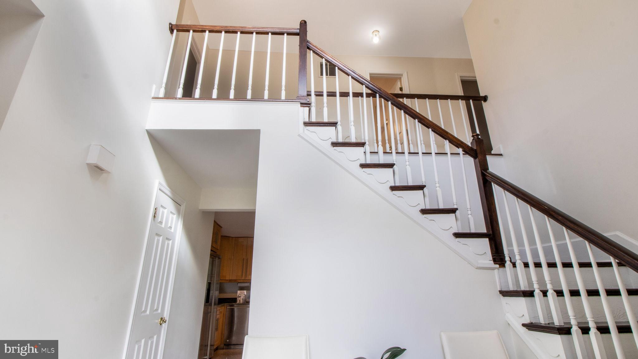 WOODSIDE PARK - Residential Lease