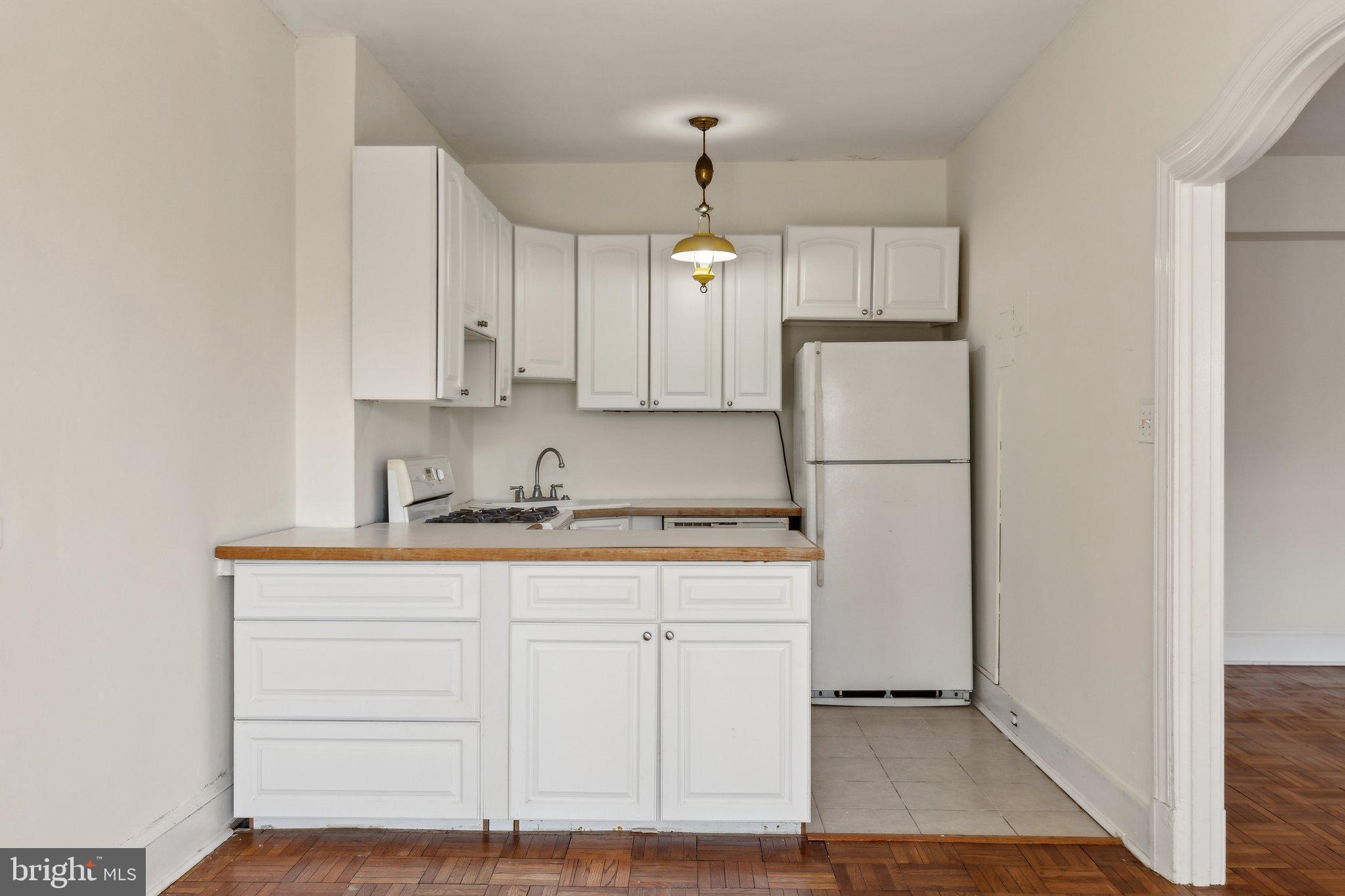 OBSERVATORY CIRCLE - Residential