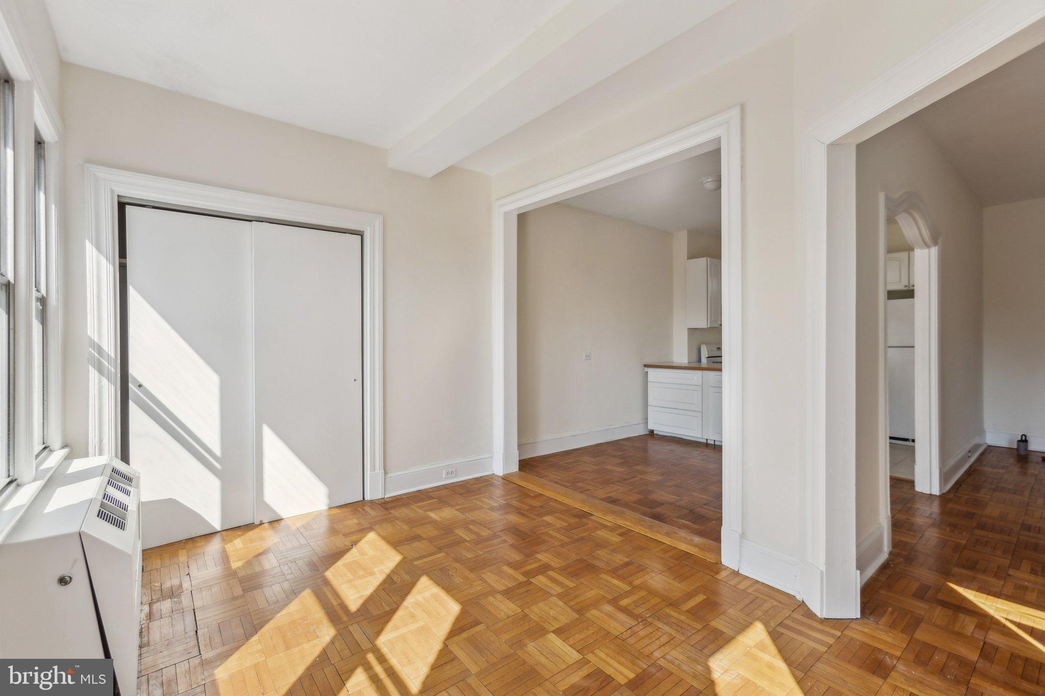 OBSERVATORY CIRCLE - Residential