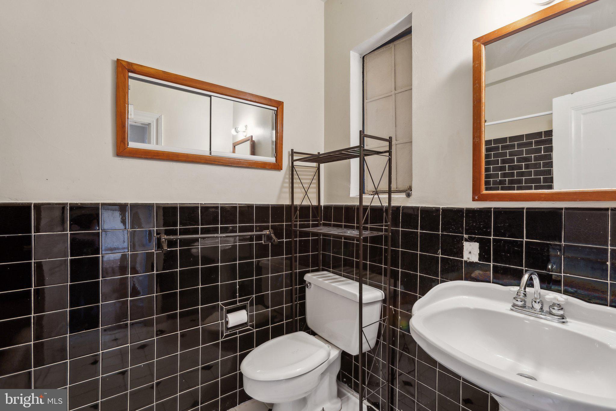 OBSERVATORY CIRCLE - Residential