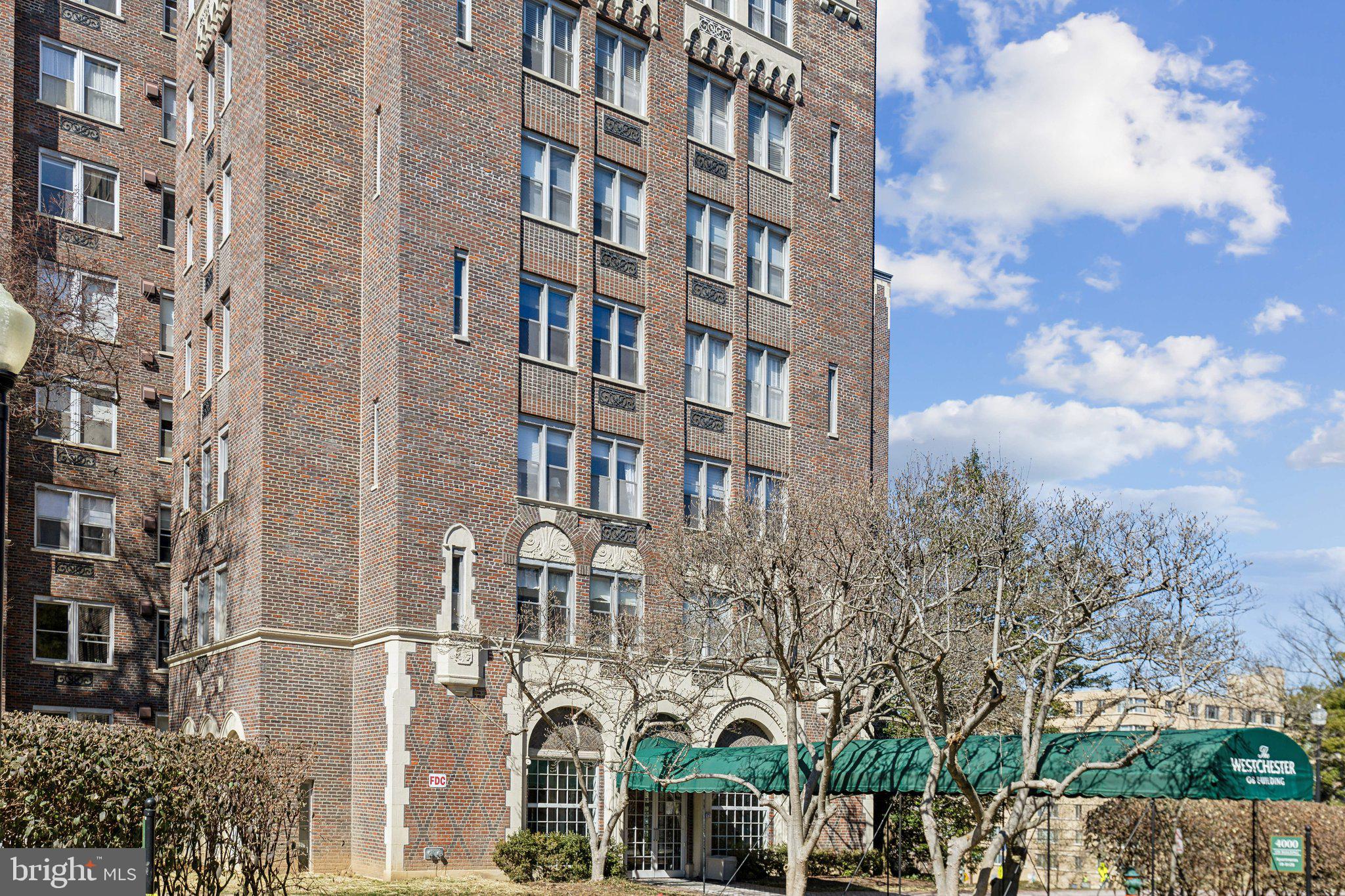OBSERVATORY CIRCLE - Residential