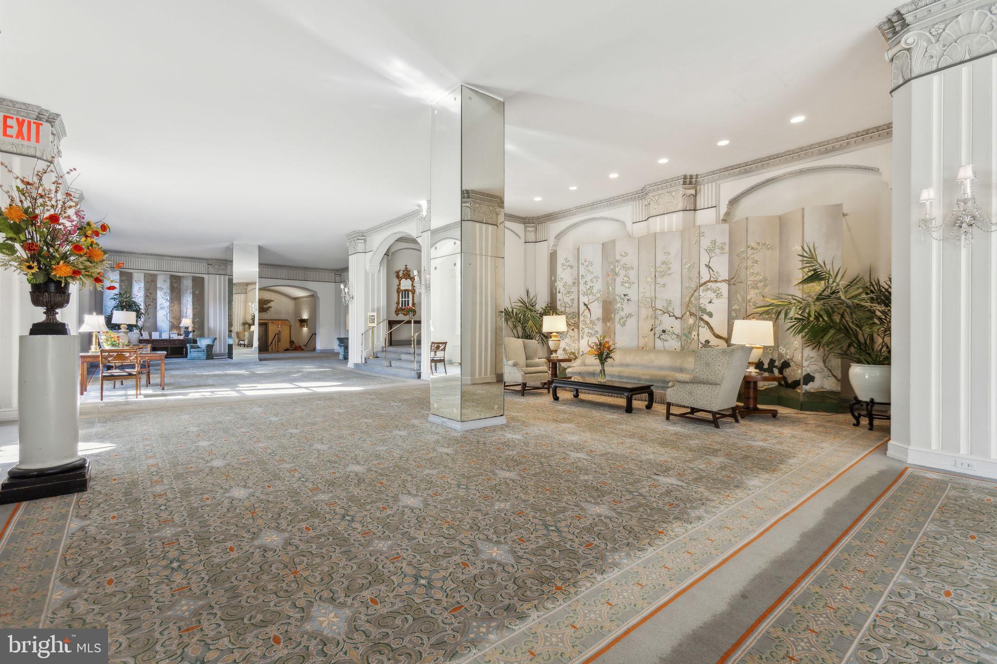 OBSERVATORY CIRCLE - Residential