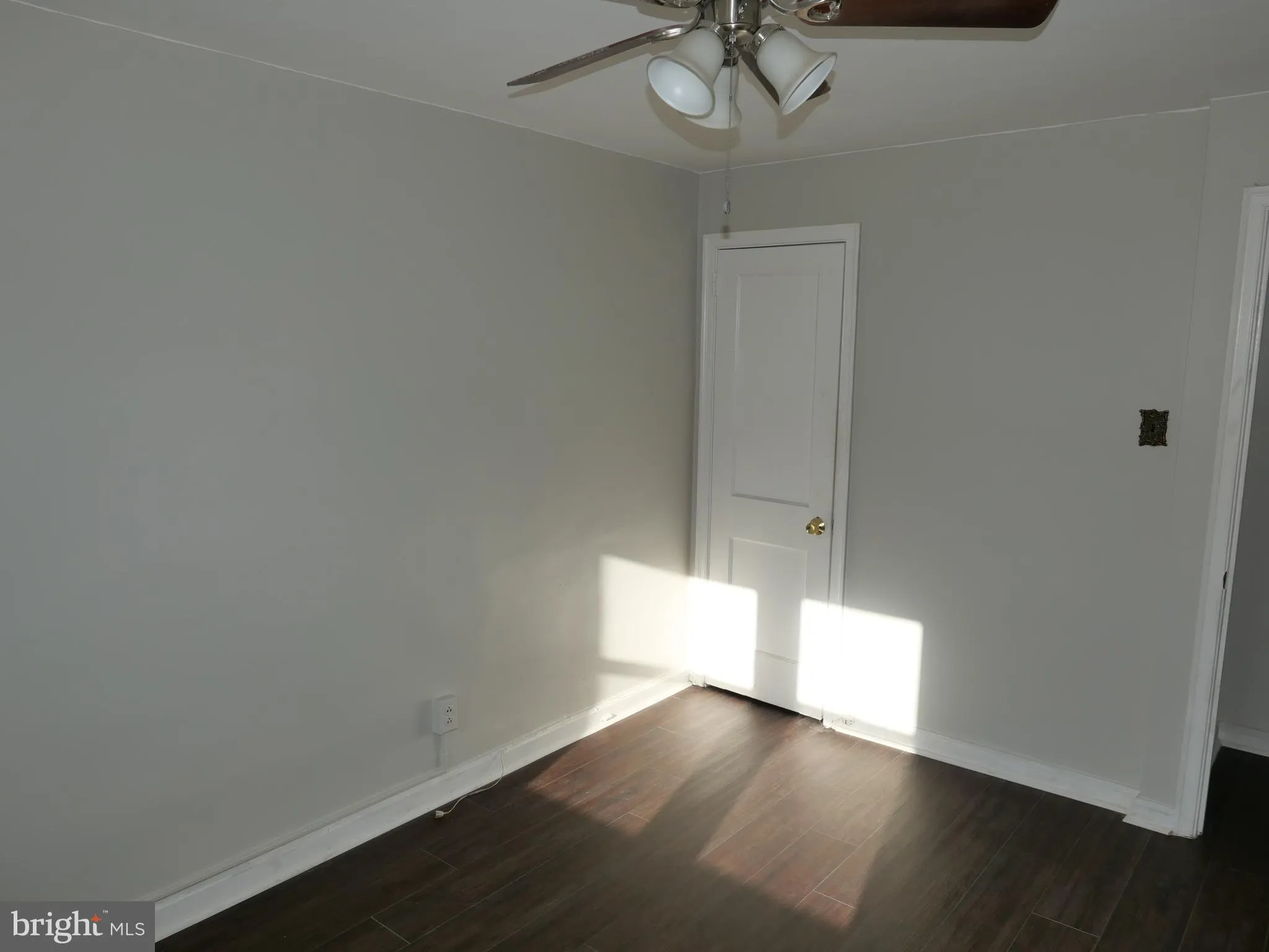 Upper Darby, Pennsylvania 19082, United States, 3 Bedrooms Bedrooms, ,1 BathroomBathrooms,Residential,Pending,30424