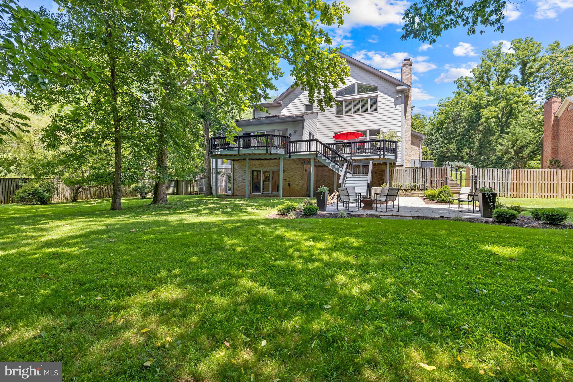 POTOMAC OUTSIDE - Residential