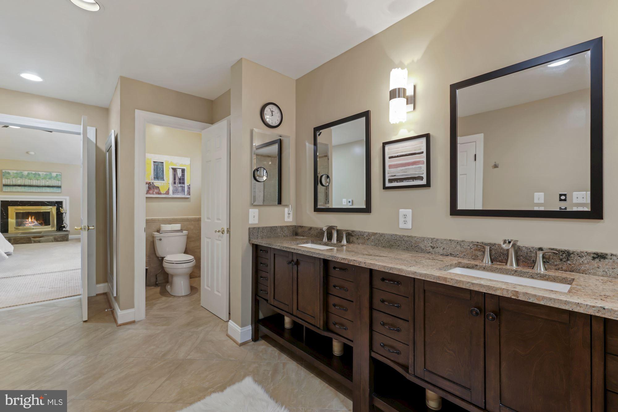 POTOMAC OUTSIDE - Residential