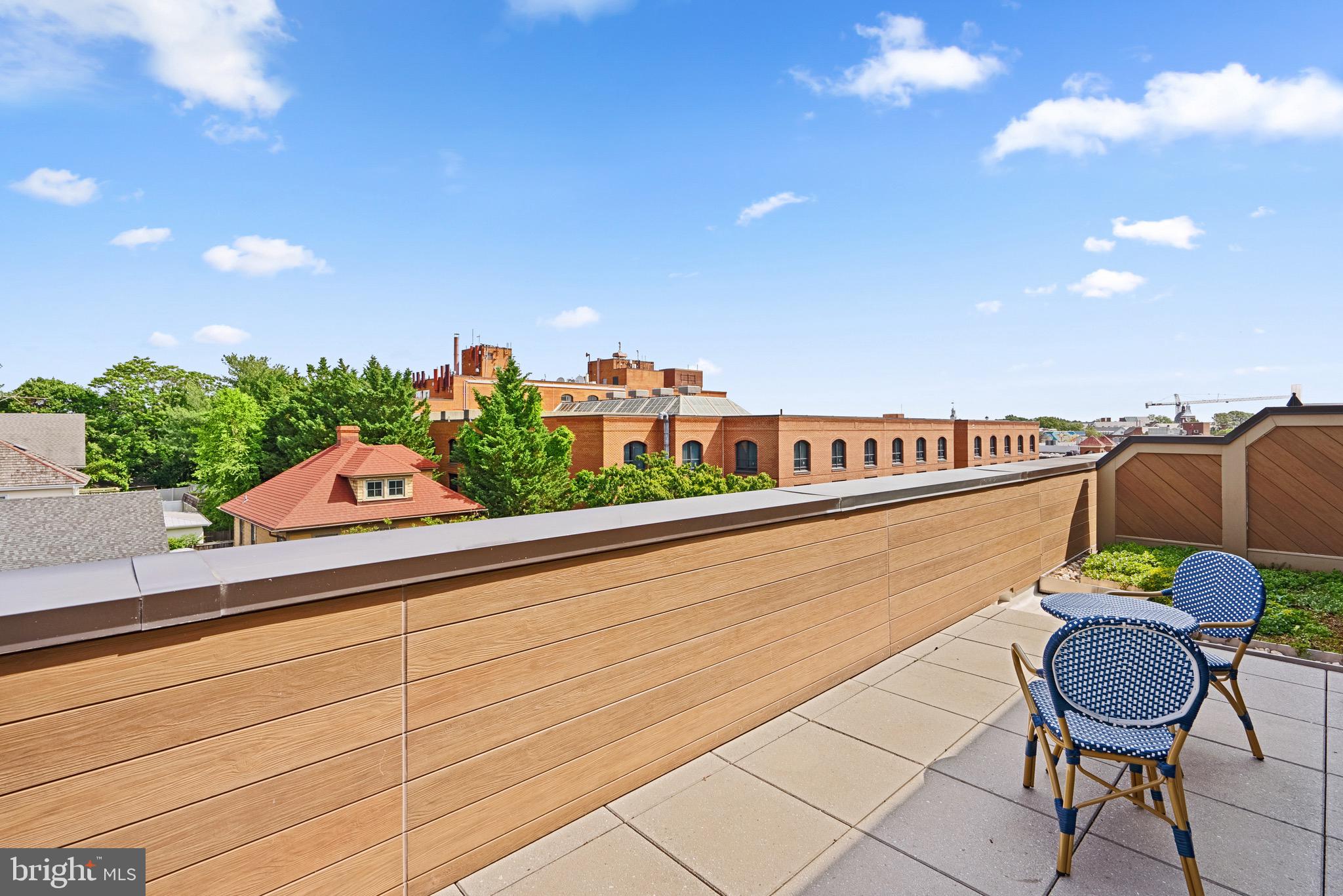 HISTORIC DISTRICT - Residential