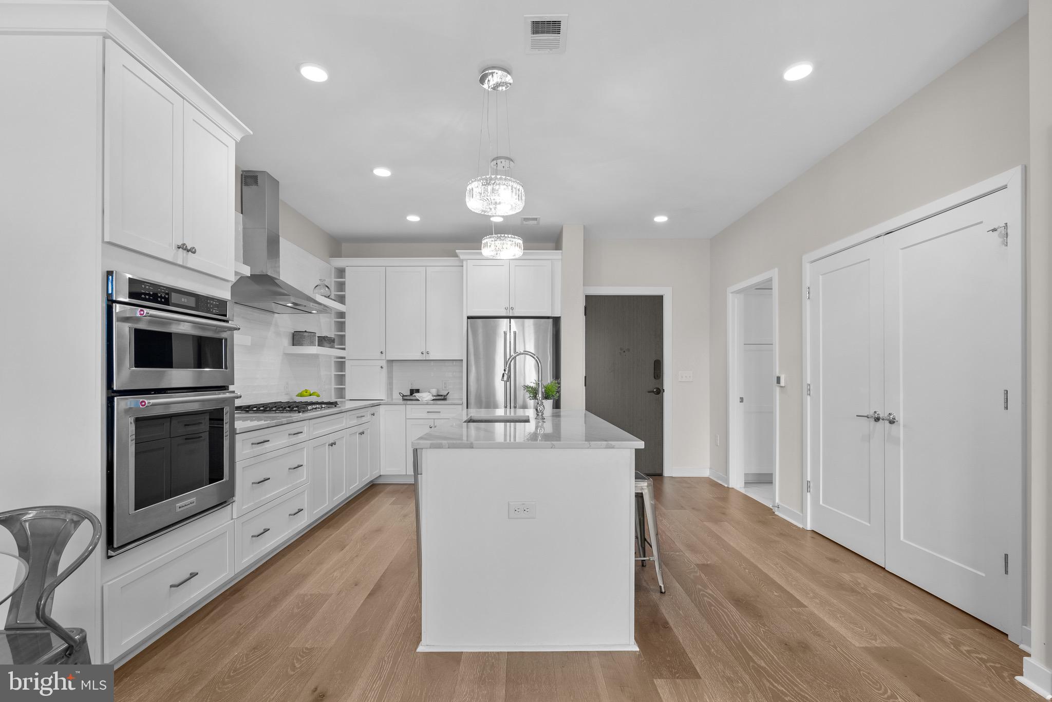 HISTORIC DISTRICT - Residential