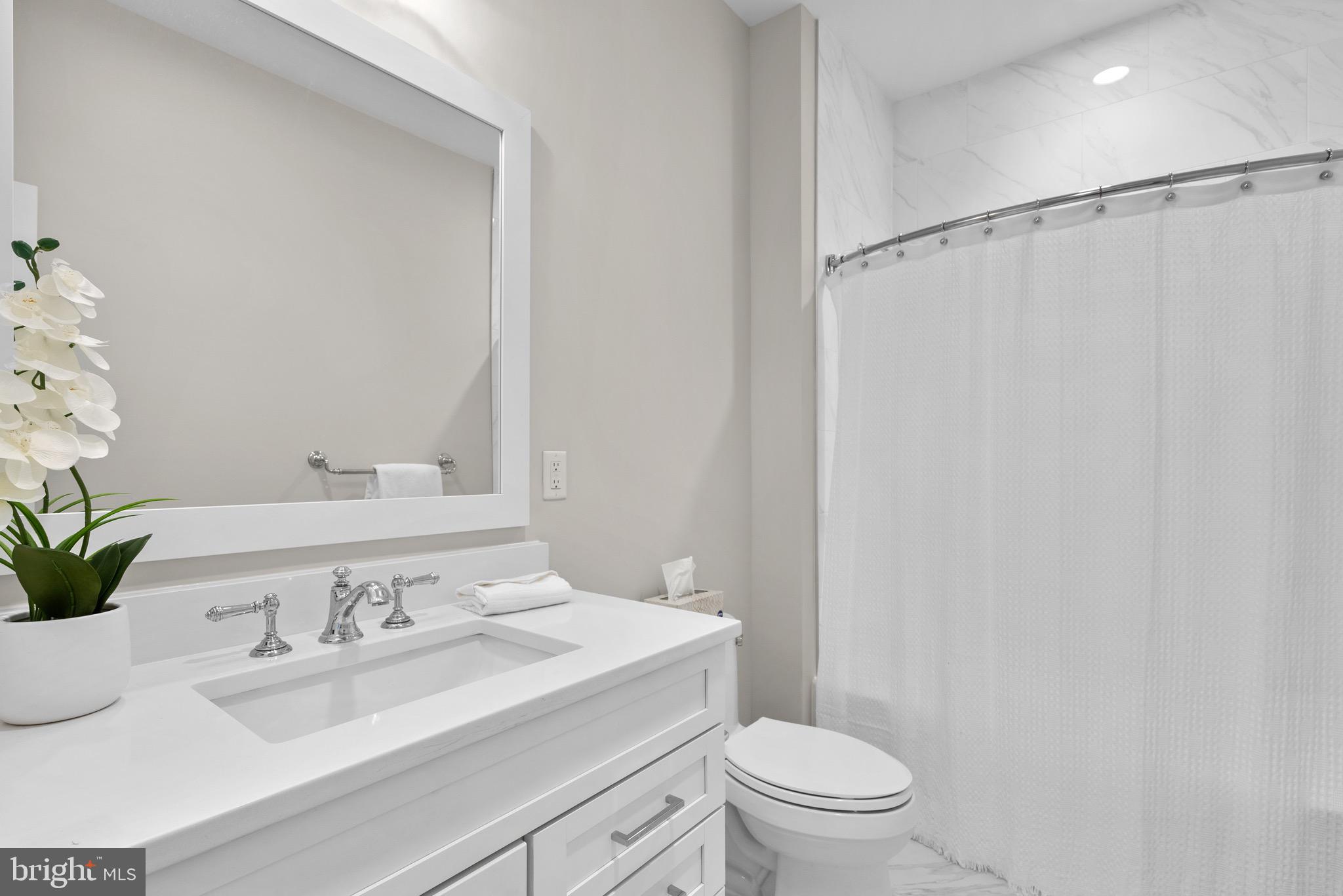 HISTORIC DISTRICT - Residential