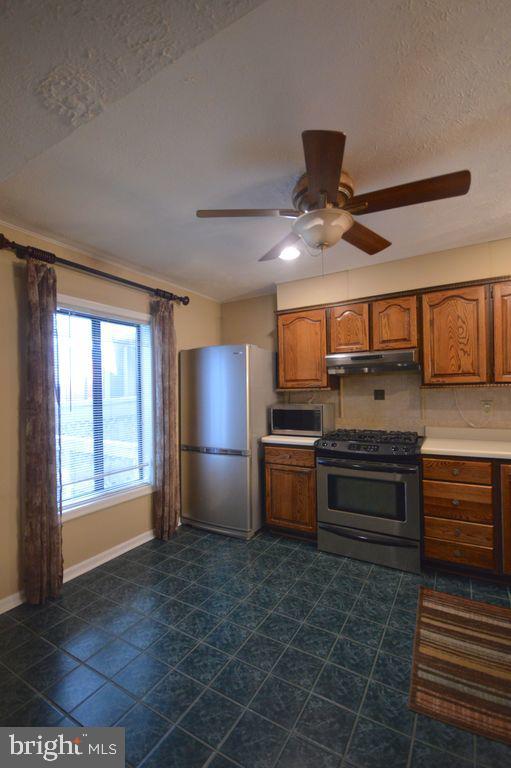 GAITHERSBURG - Residential Lease