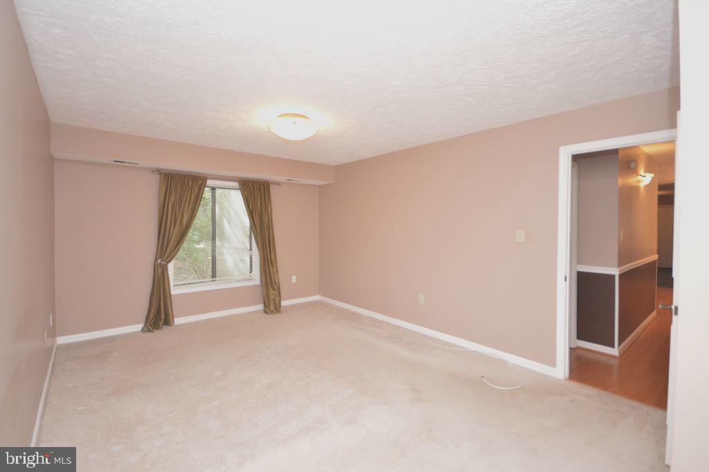 GAITHERSBURG - Residential Lease