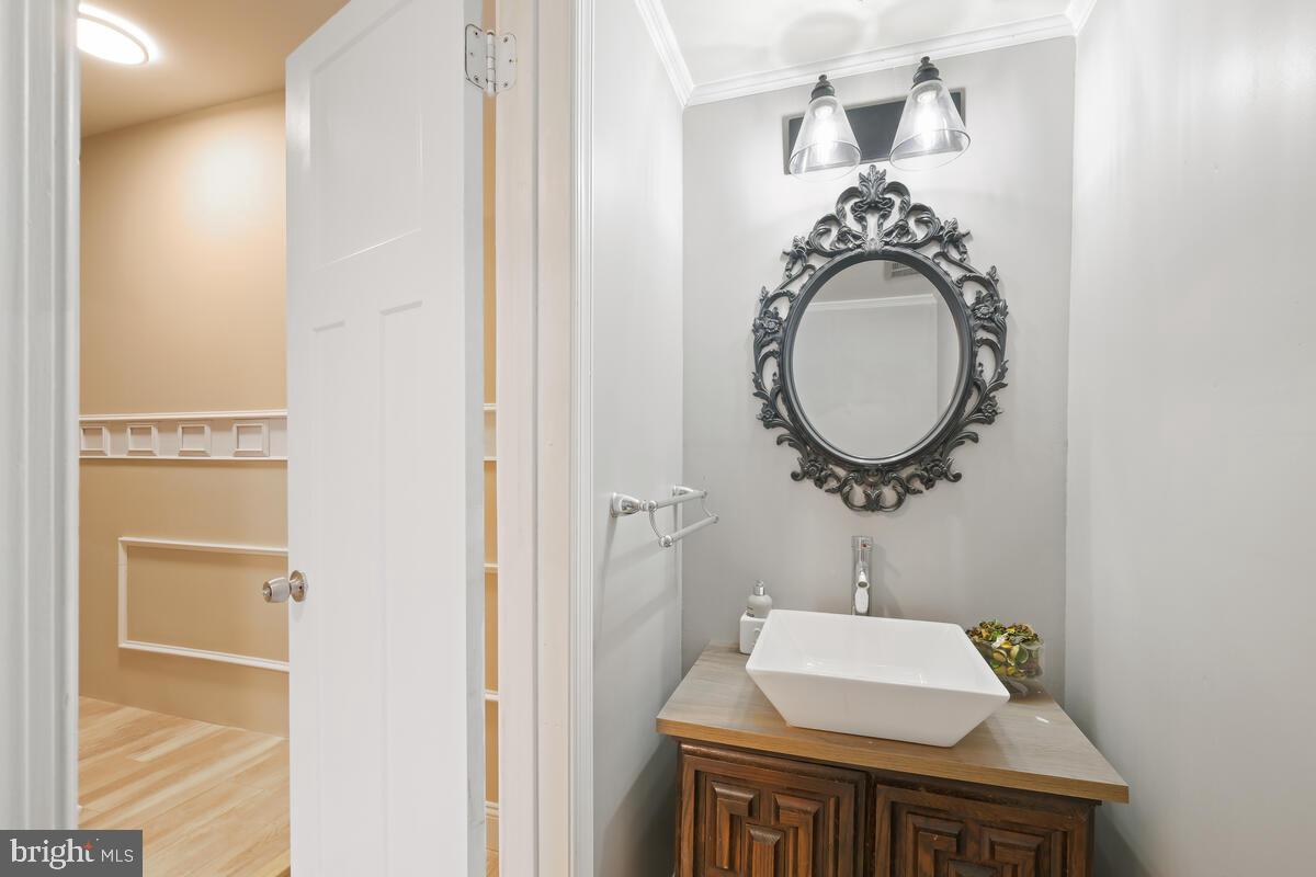 DIAMOND FARMS - Residential