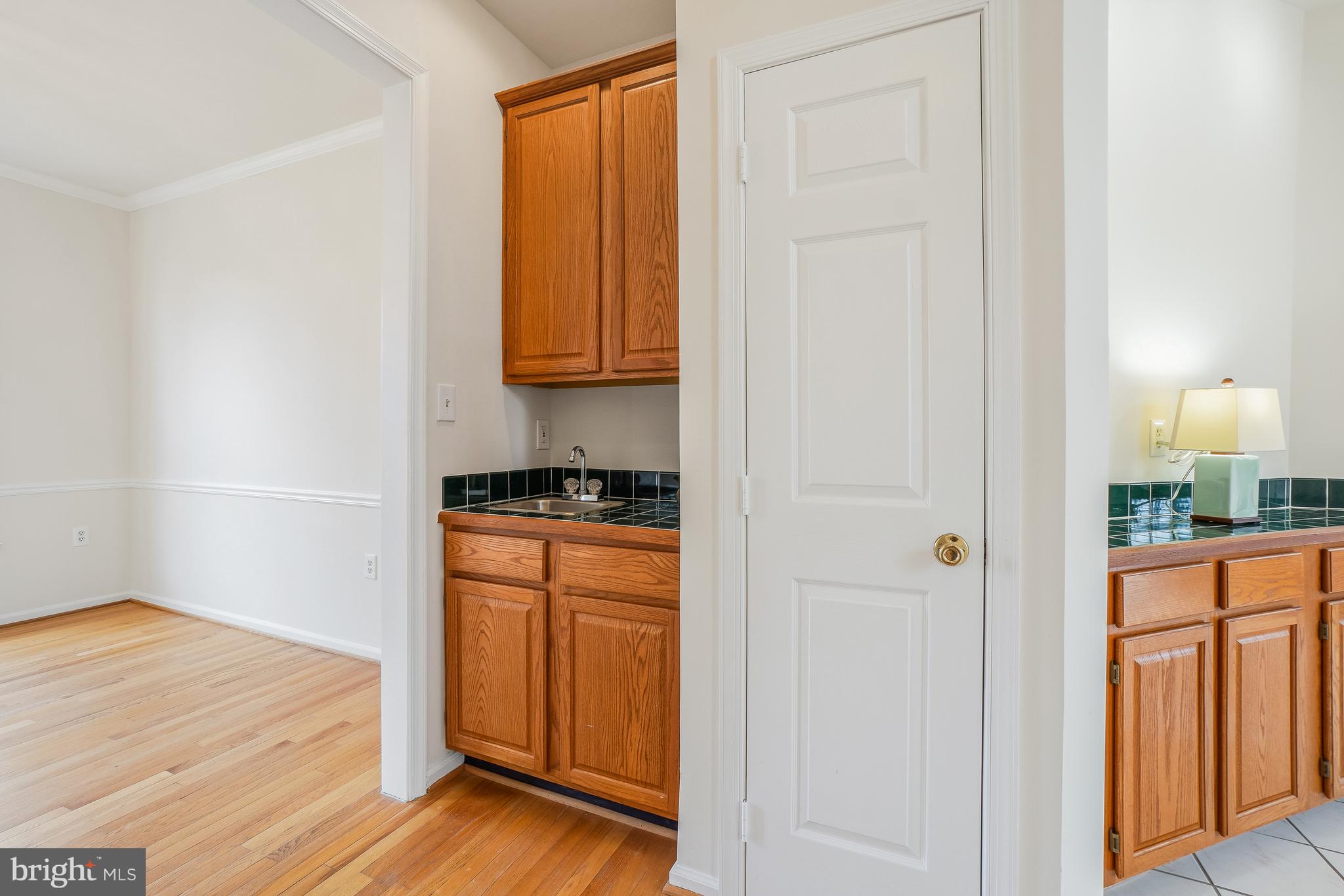 WASHINGTONIAN WOODS - Residential