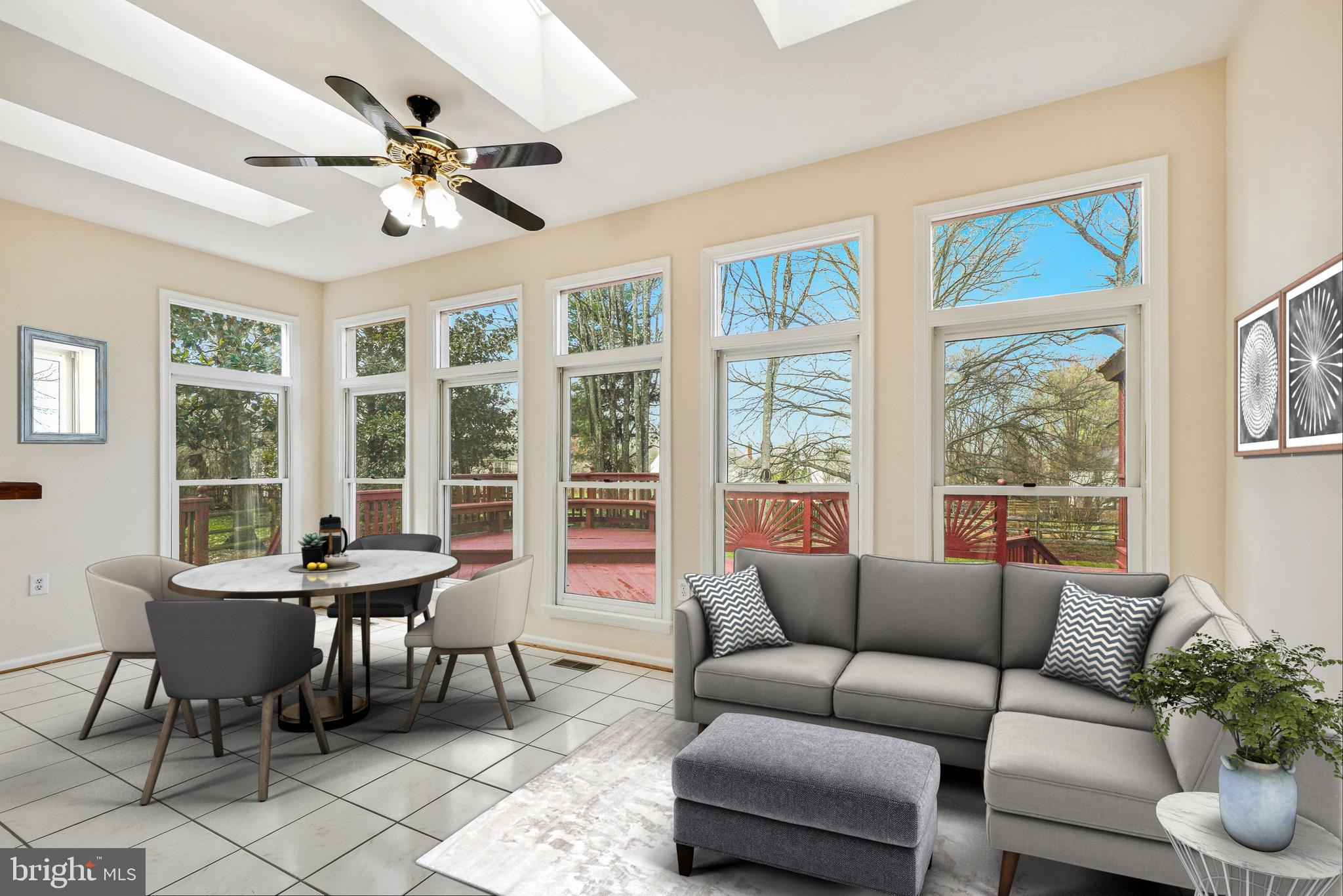 WASHINGTONIAN WOODS - Residential