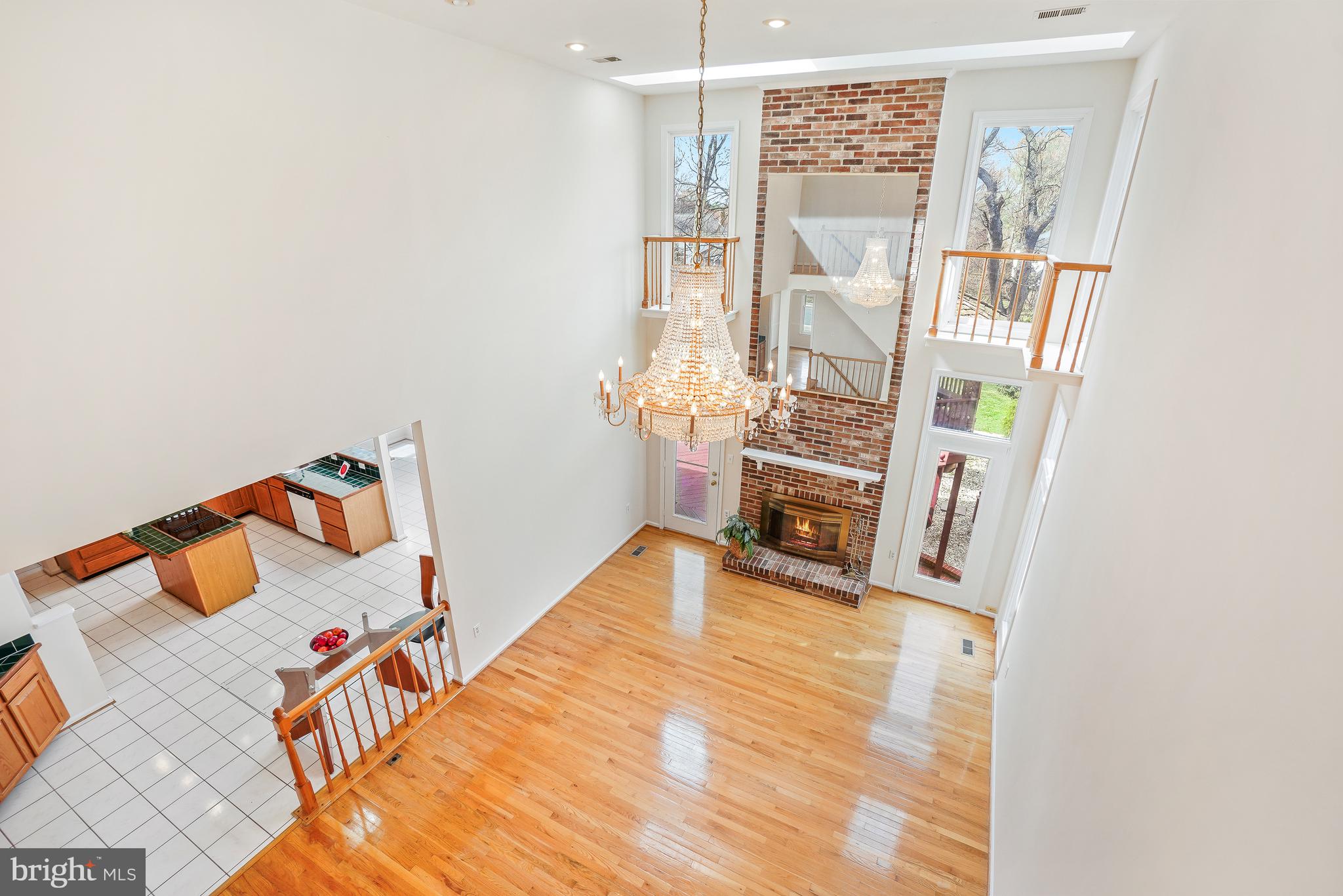 WASHINGTONIAN WOODS - Residential