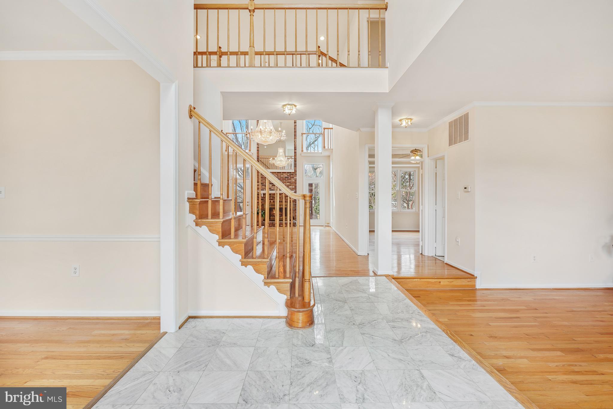 WASHINGTONIAN WOODS - Residential