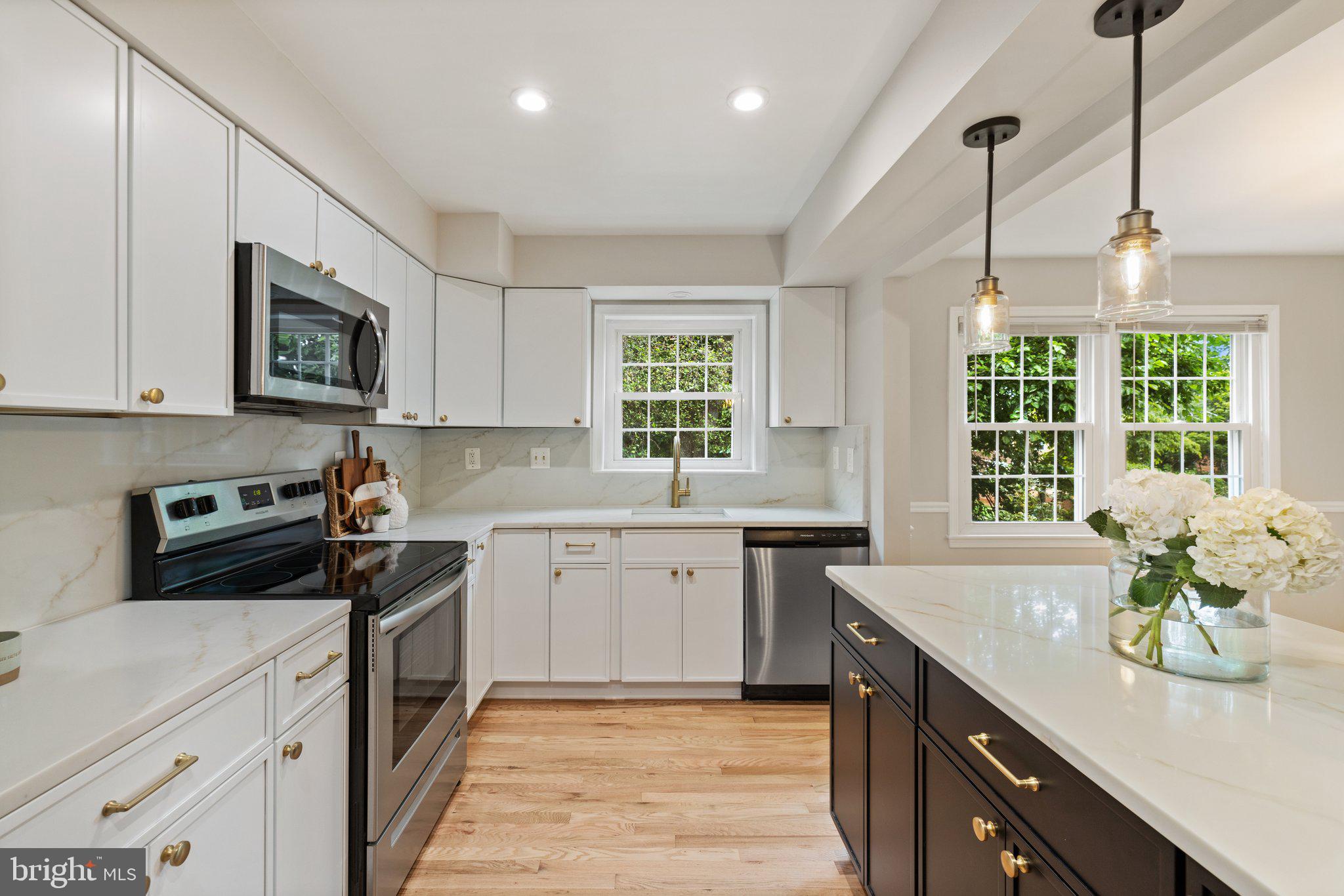 STONEHURST - Residential