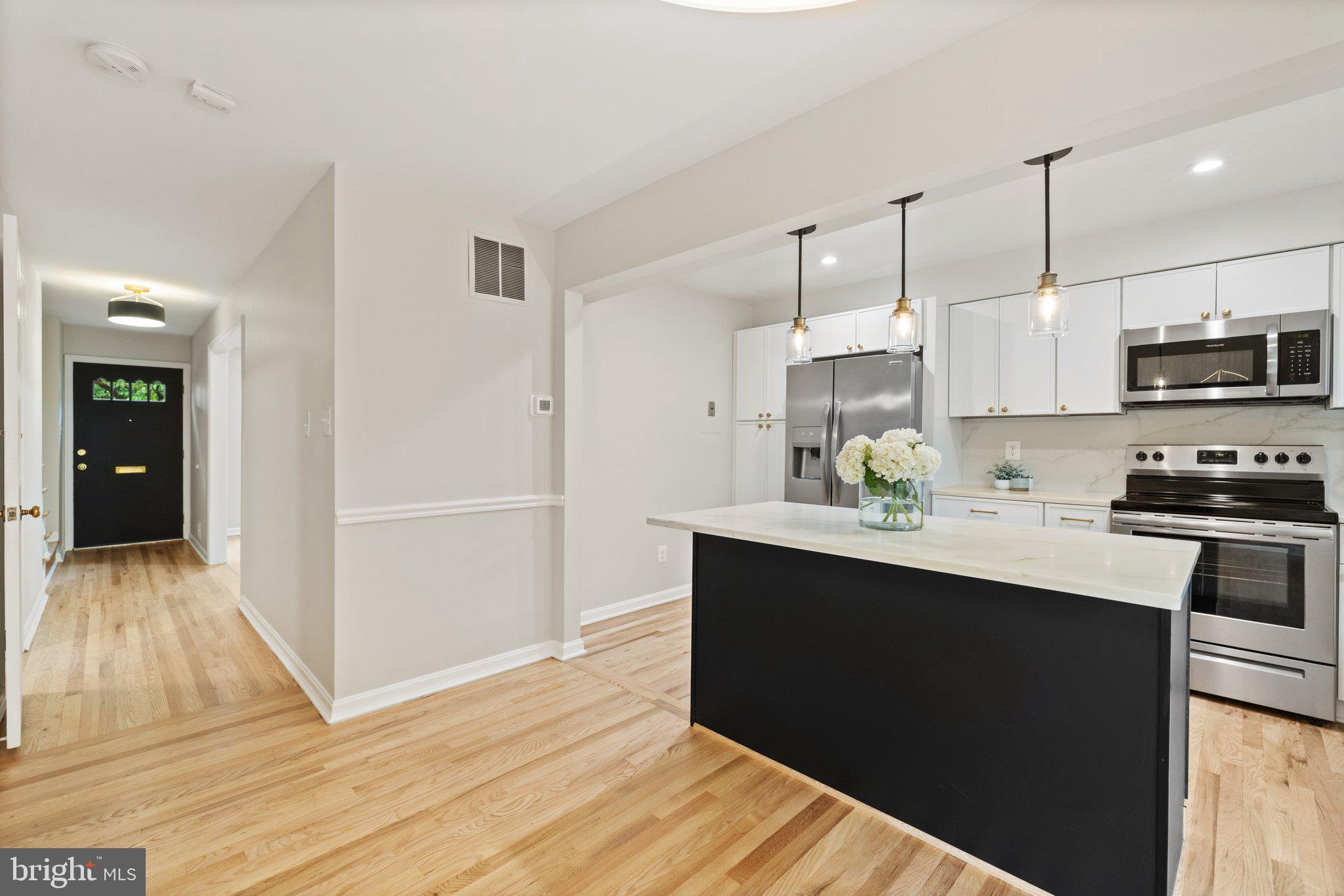 STONEHURST - Residential