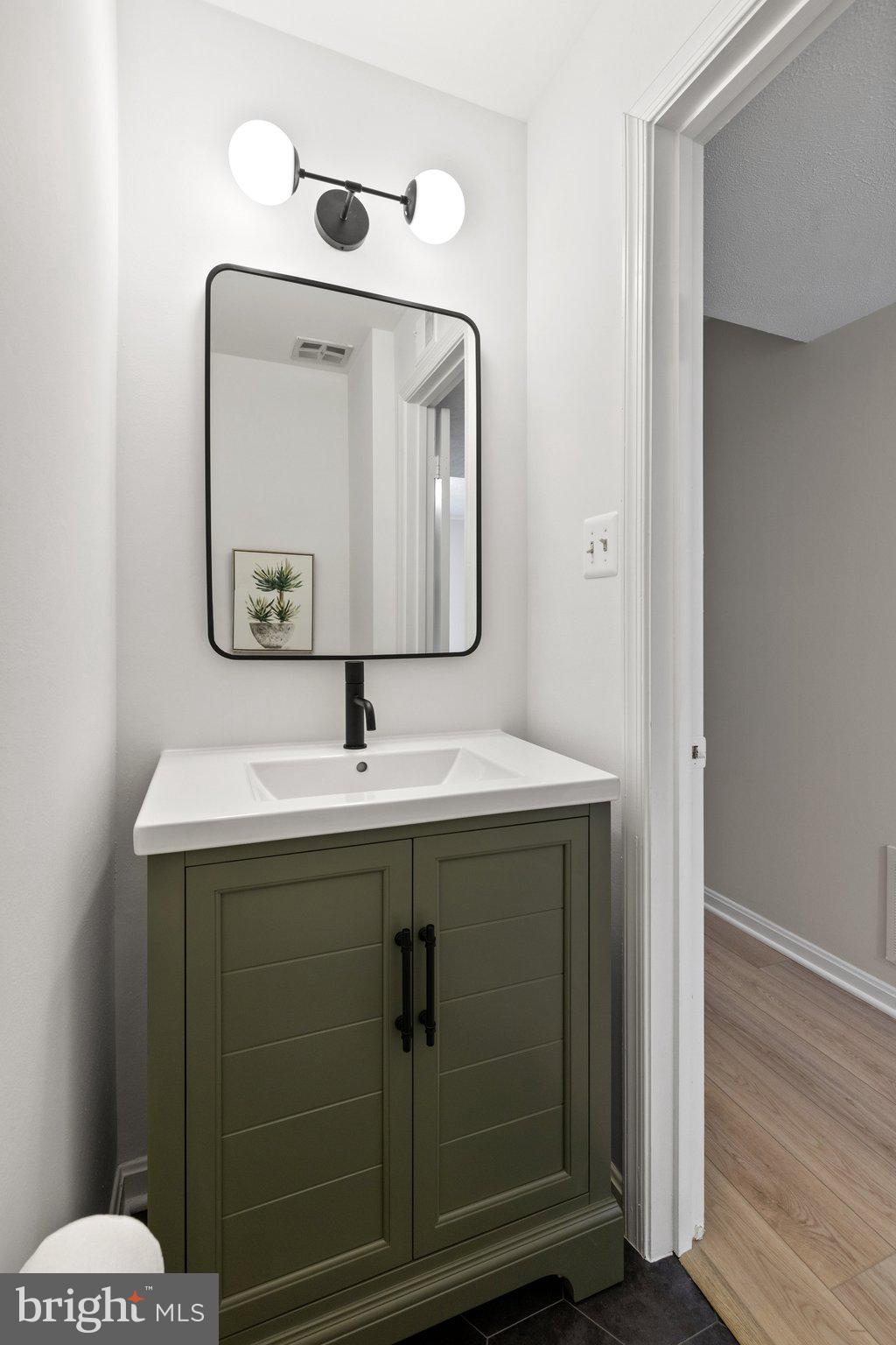 STONEHURST - Residential