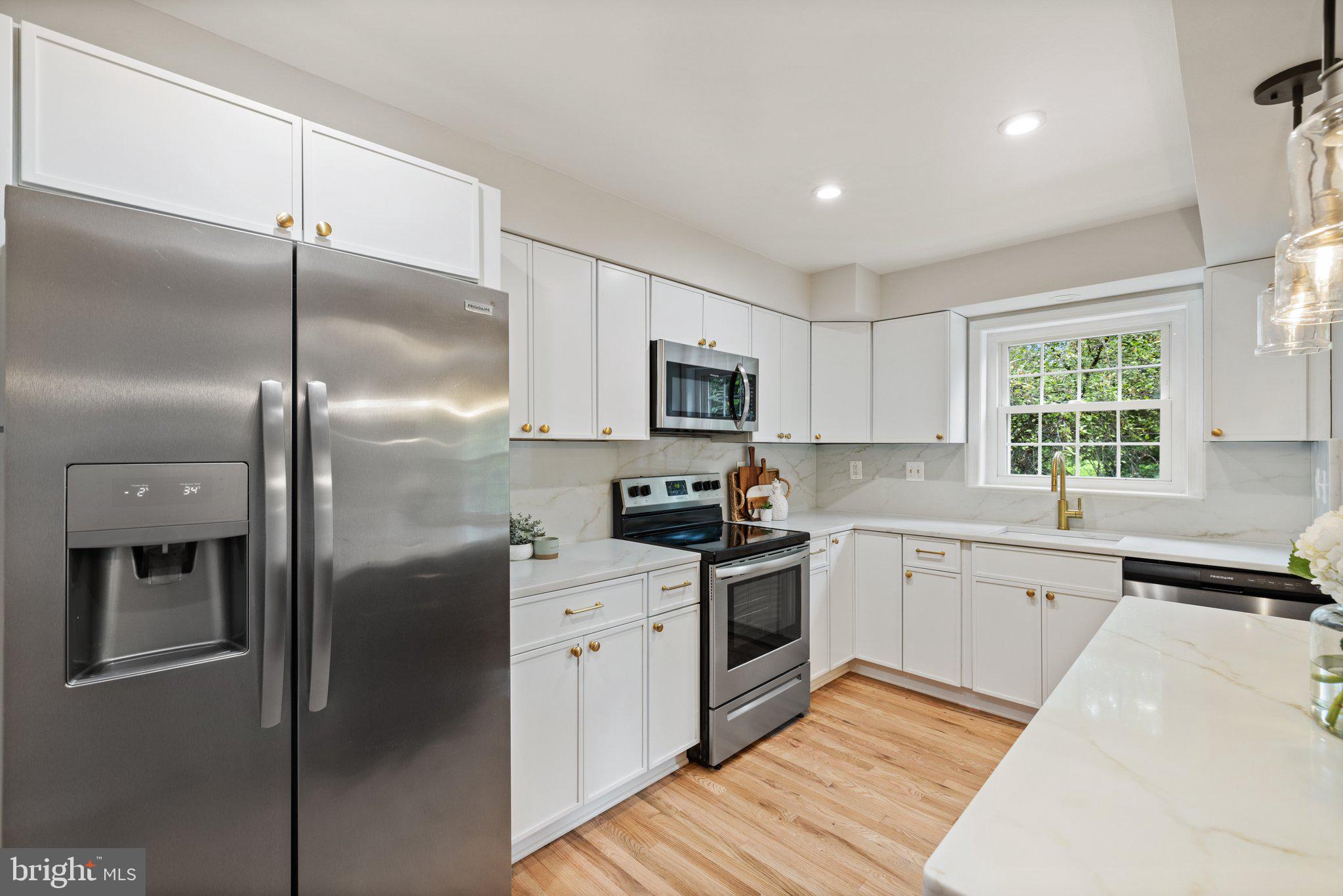 STONEHURST - Residential