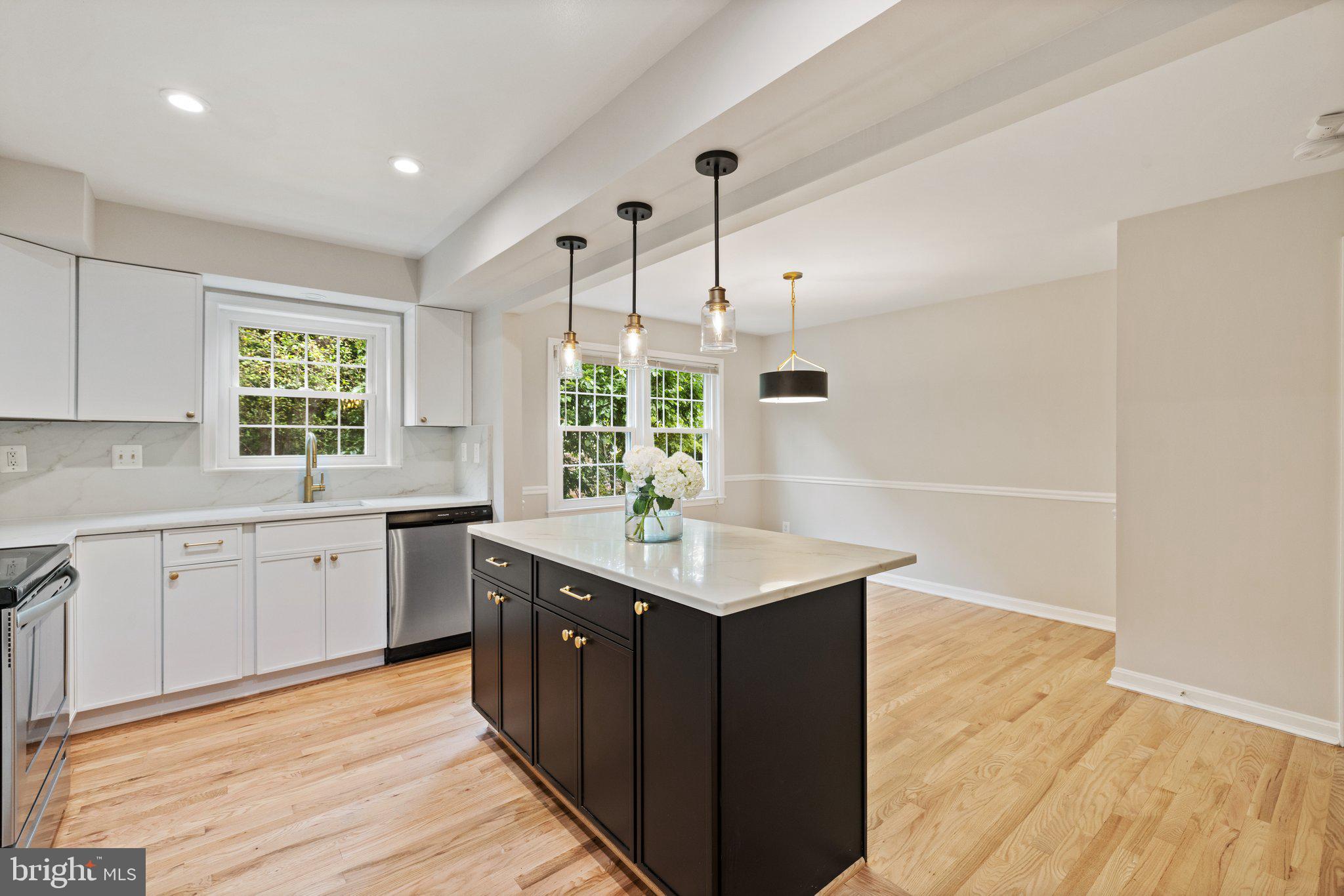 STONEHURST - Residential