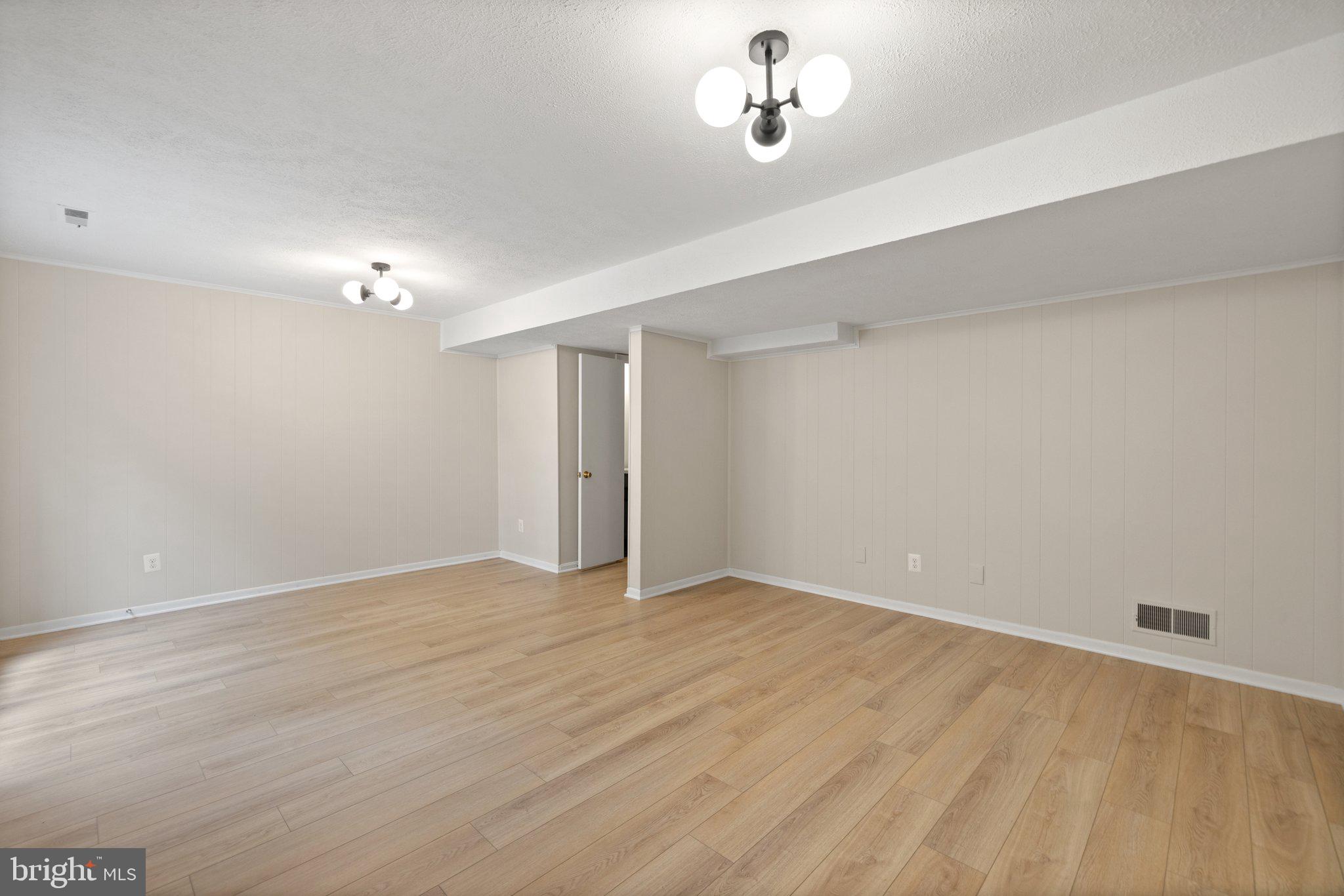 STONEHURST - Residential