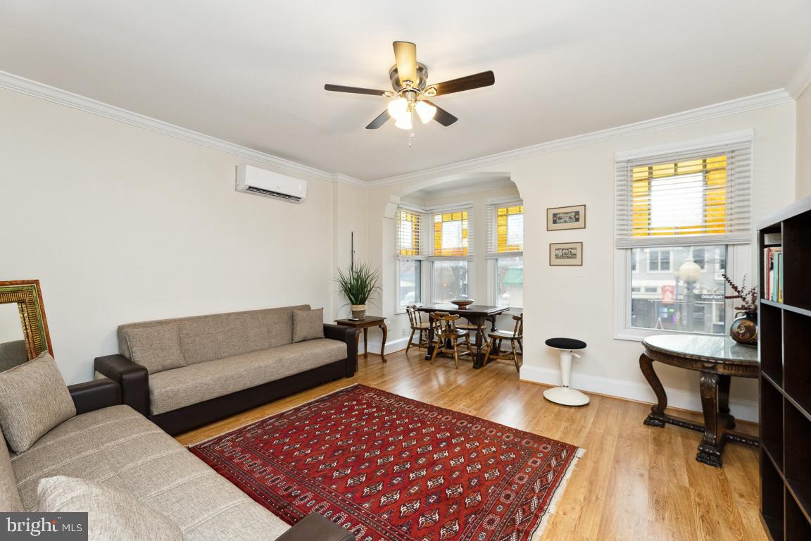 CAPITOL HILL - Residential Lease