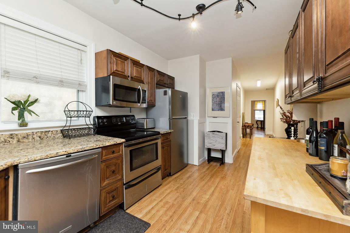 CAPITOL HILL - Residential Lease