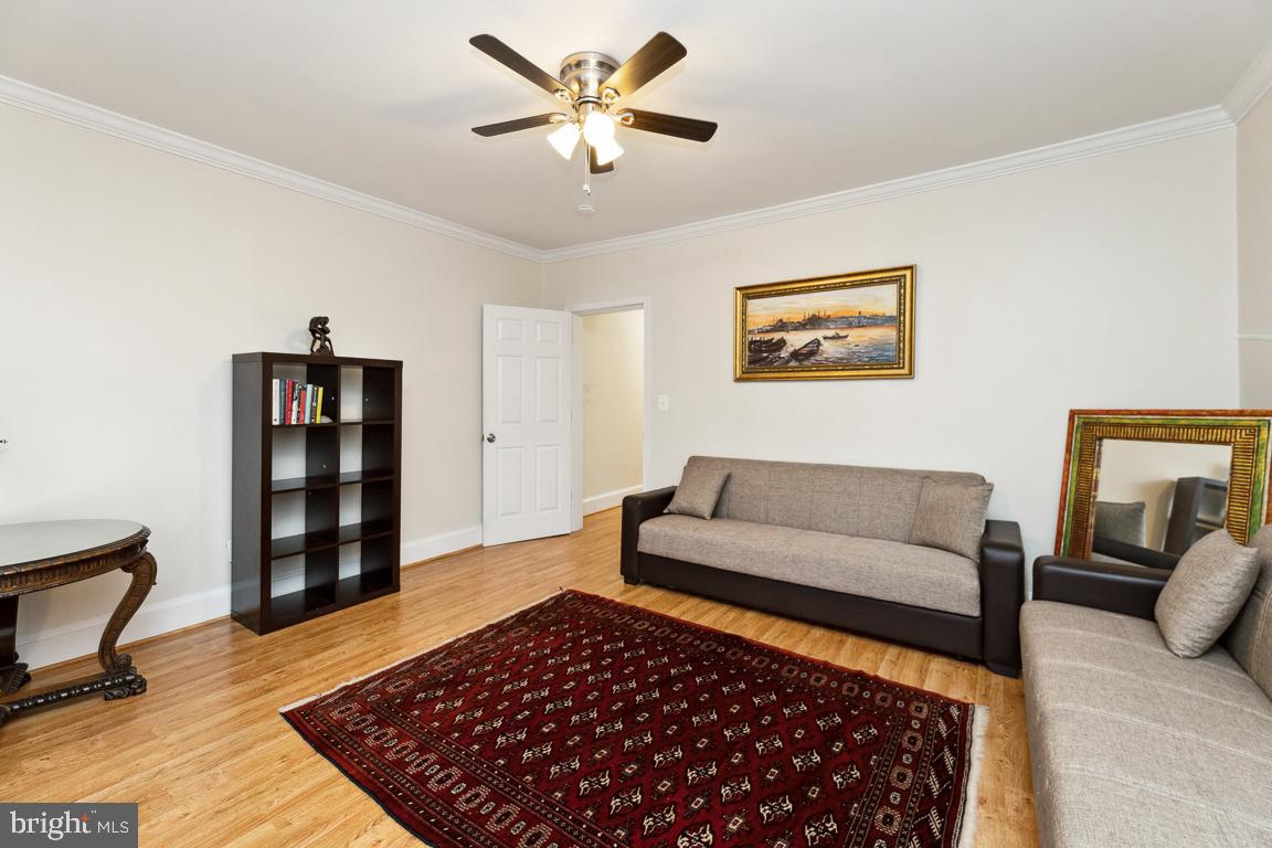 CAPITOL HILL - Residential Lease