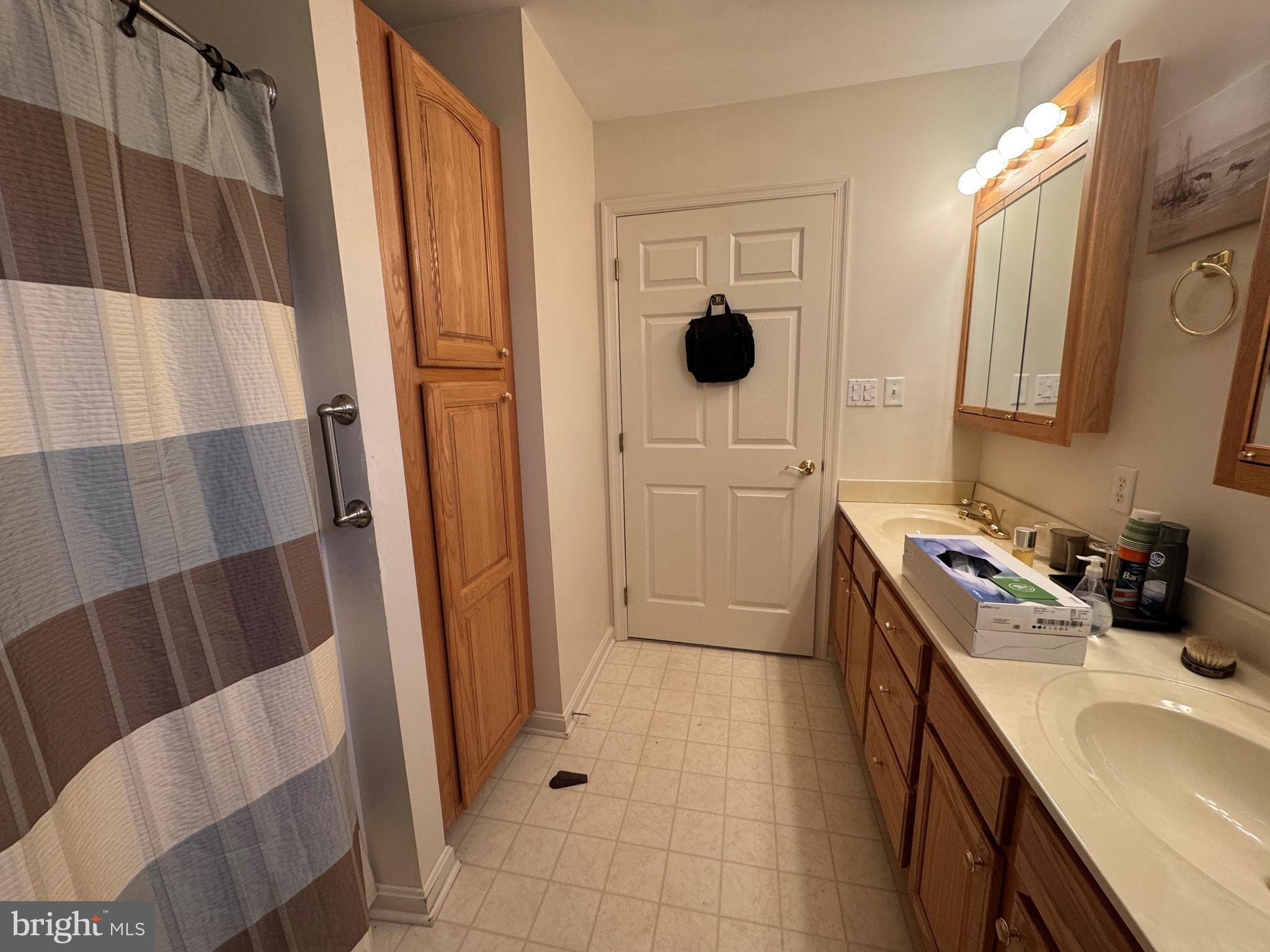 EAST RIDGE - Residential