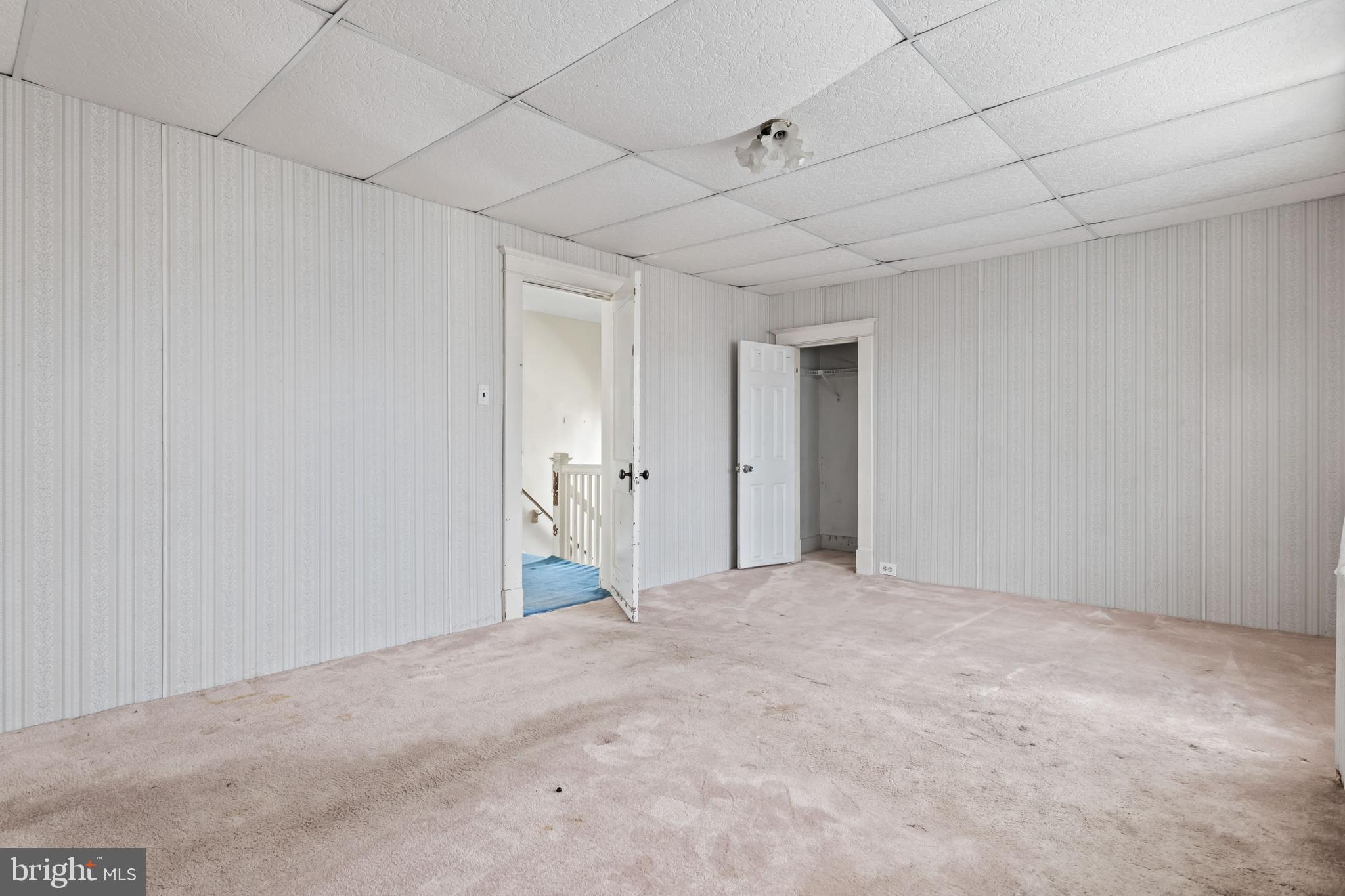 ELMWOOD - Residential