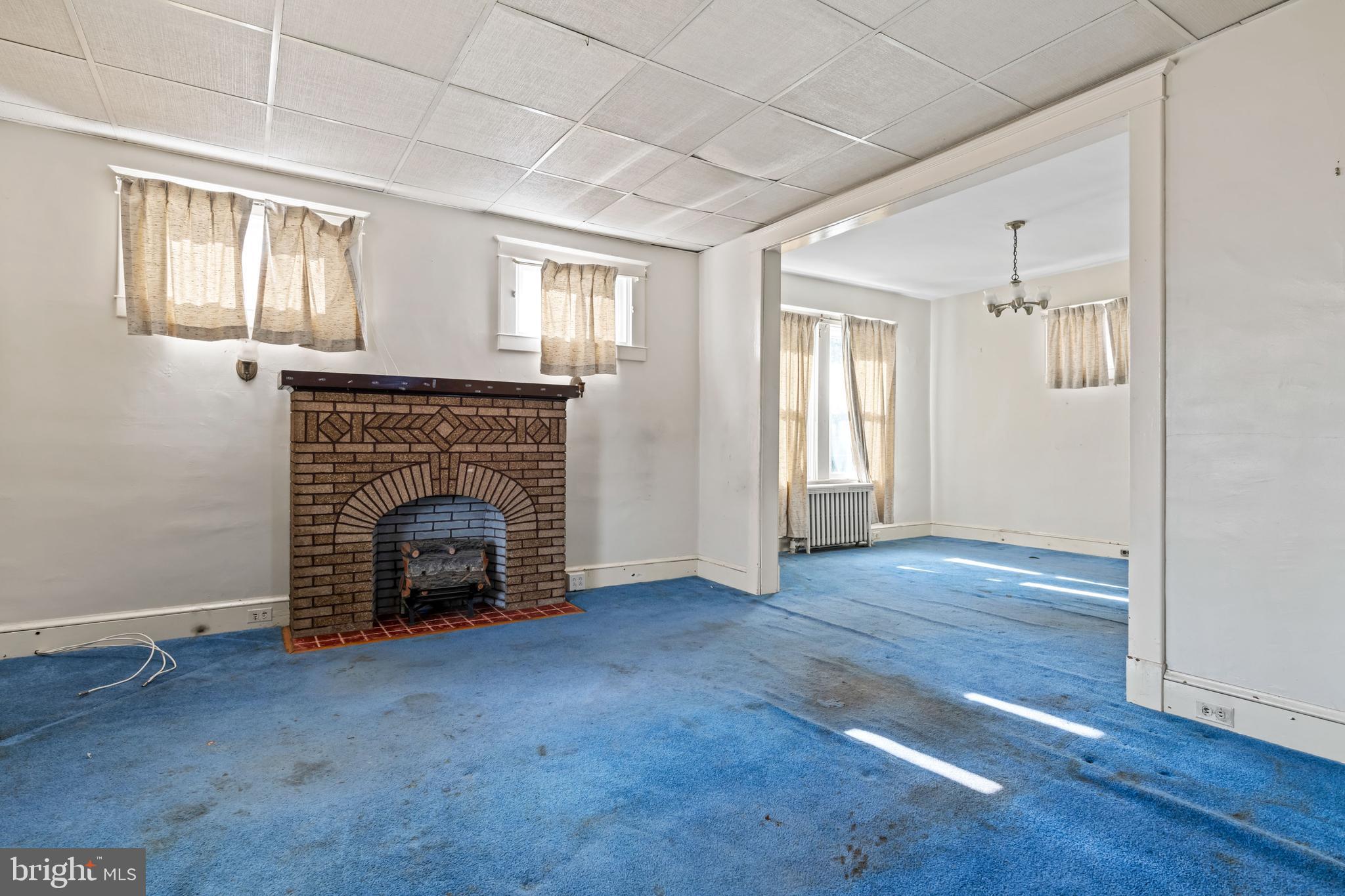 ELMWOOD - Residential