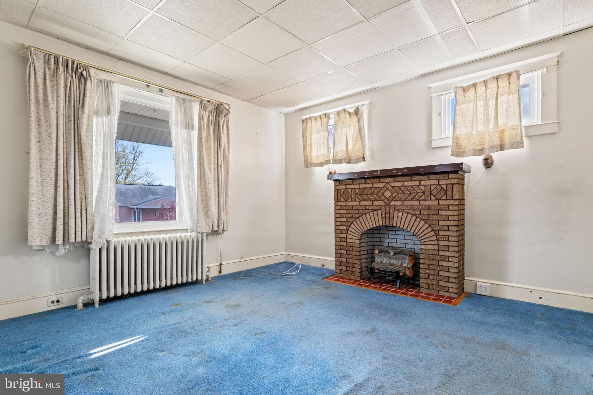 ELMWOOD - Residential