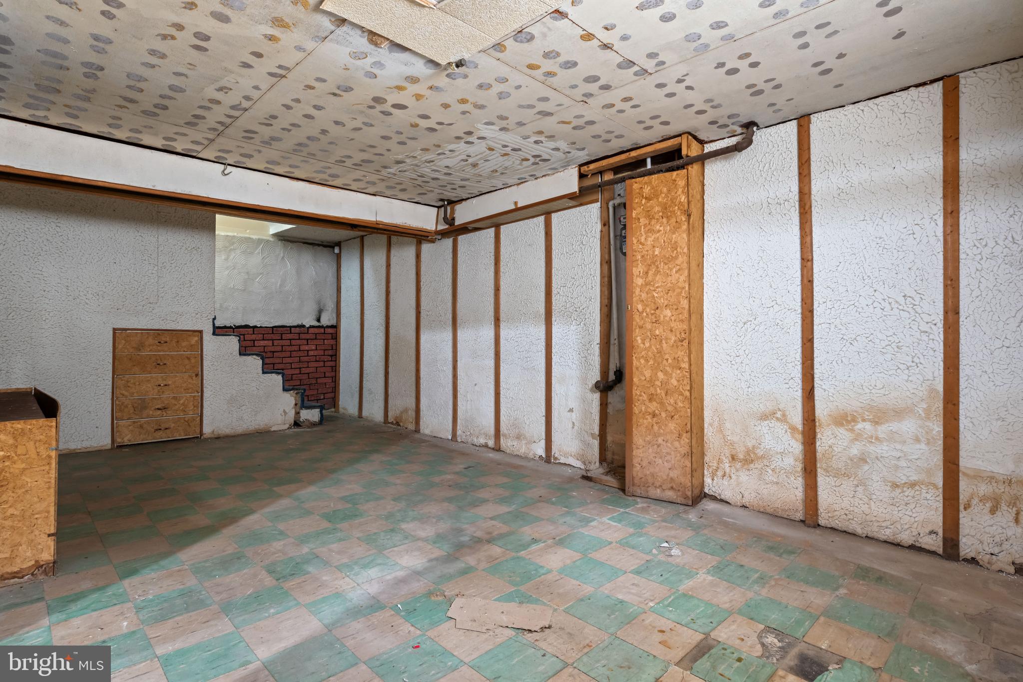 ELMWOOD - Residential