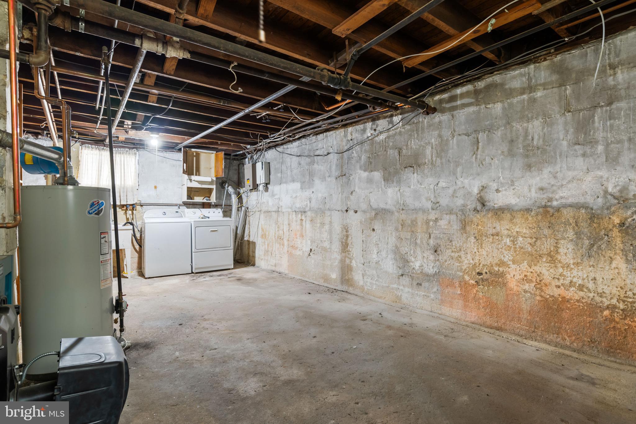 ELMWOOD - Residential