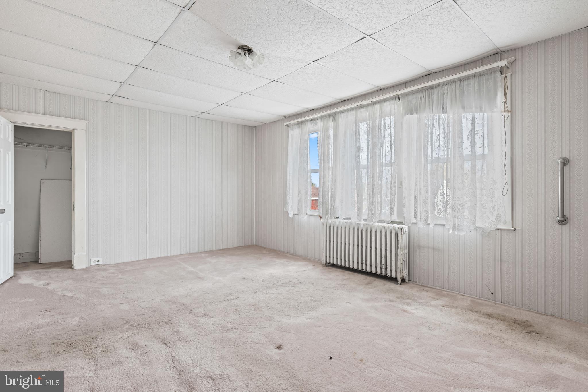 ELMWOOD - Residential