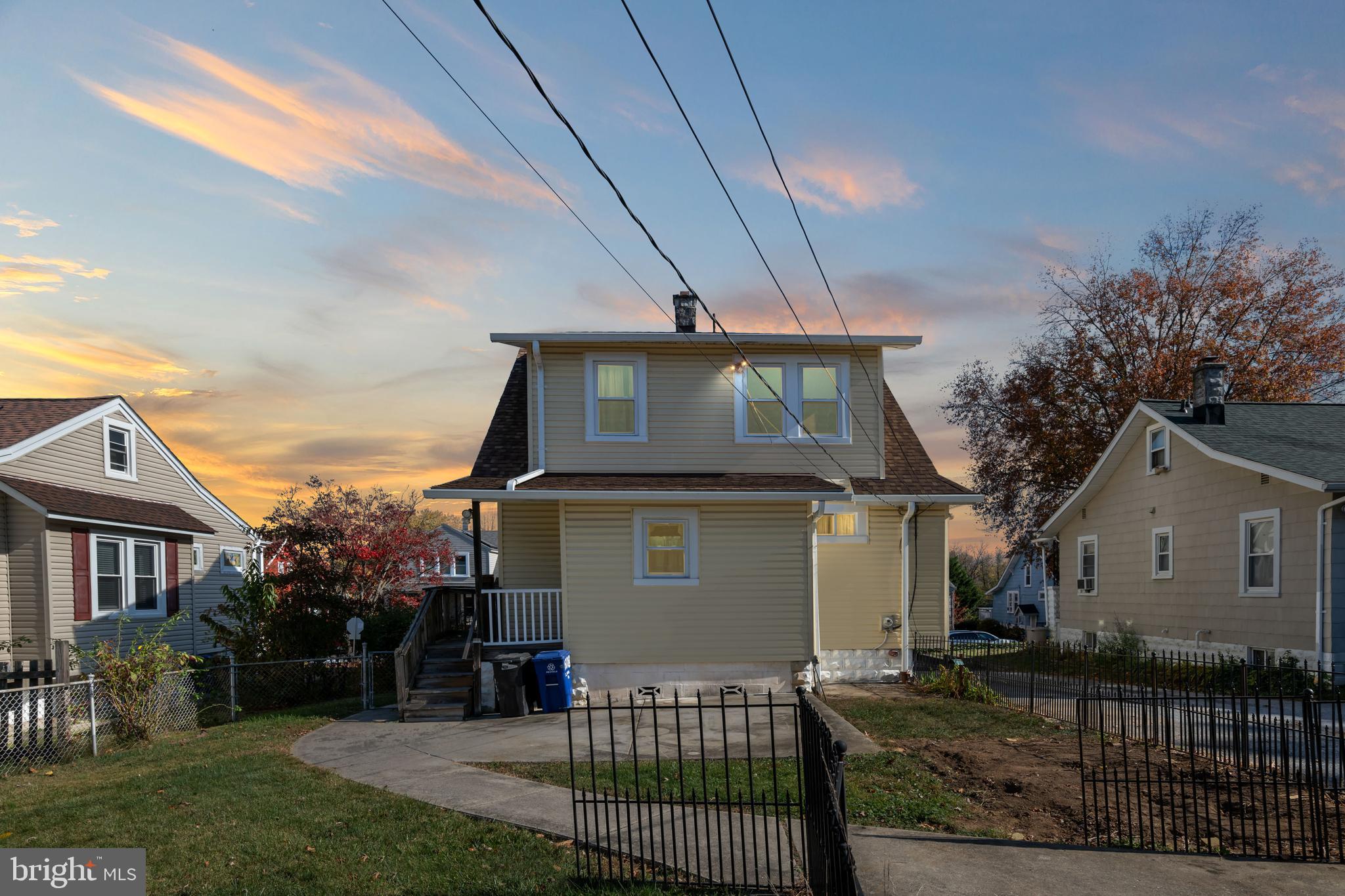 ELMWOOD - Residential