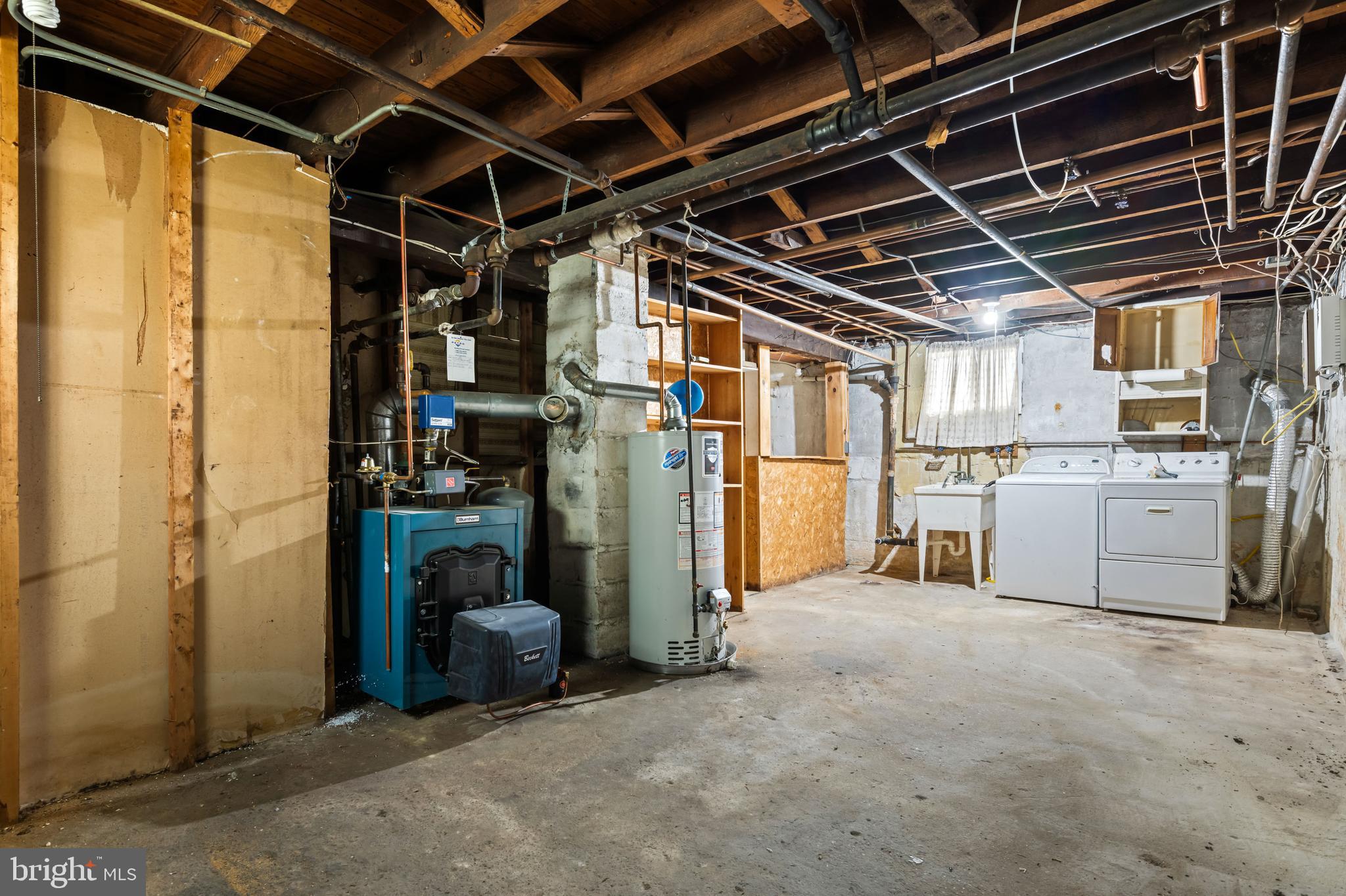 ELMWOOD - Residential