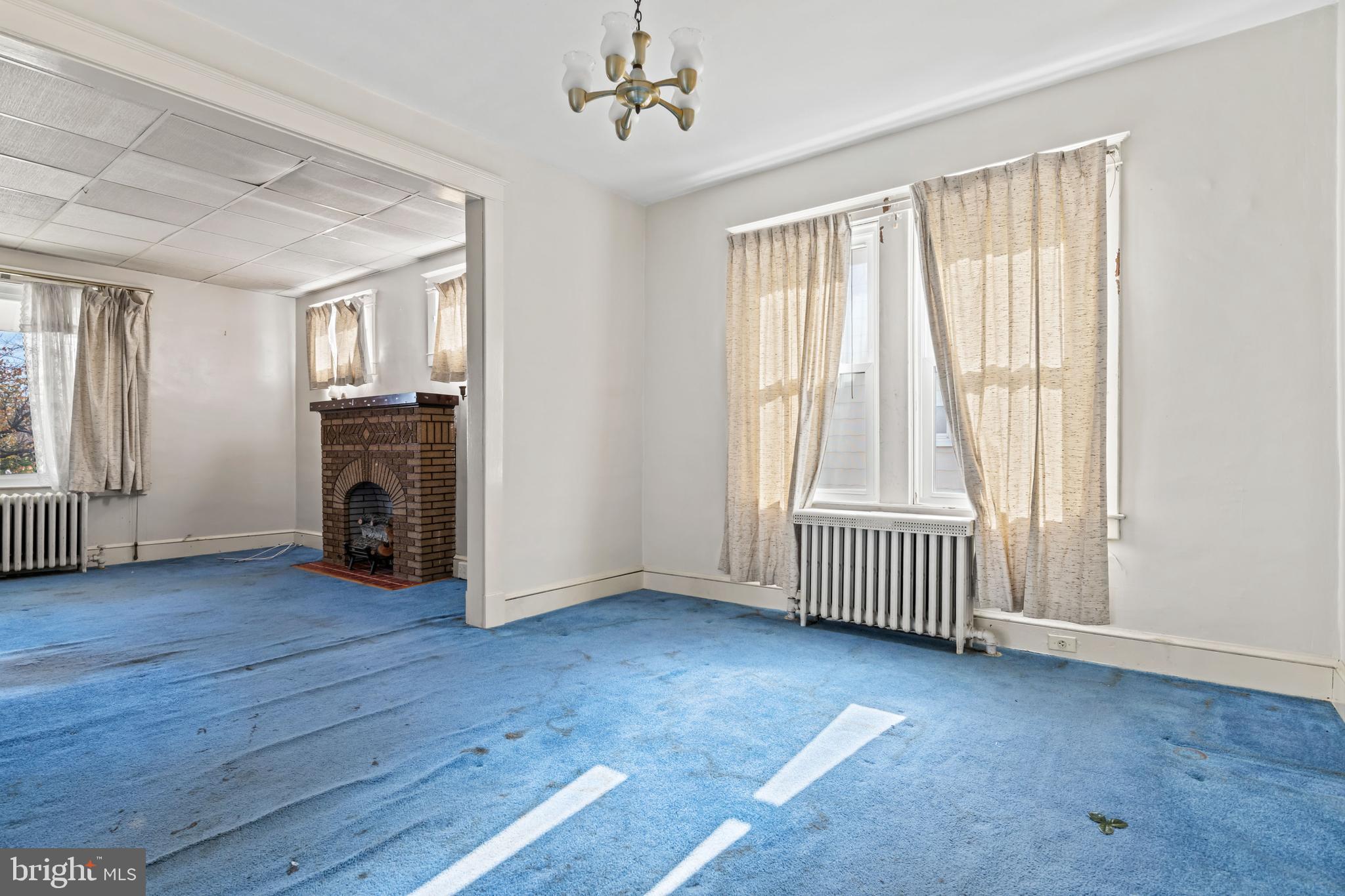 ELMWOOD - Residential