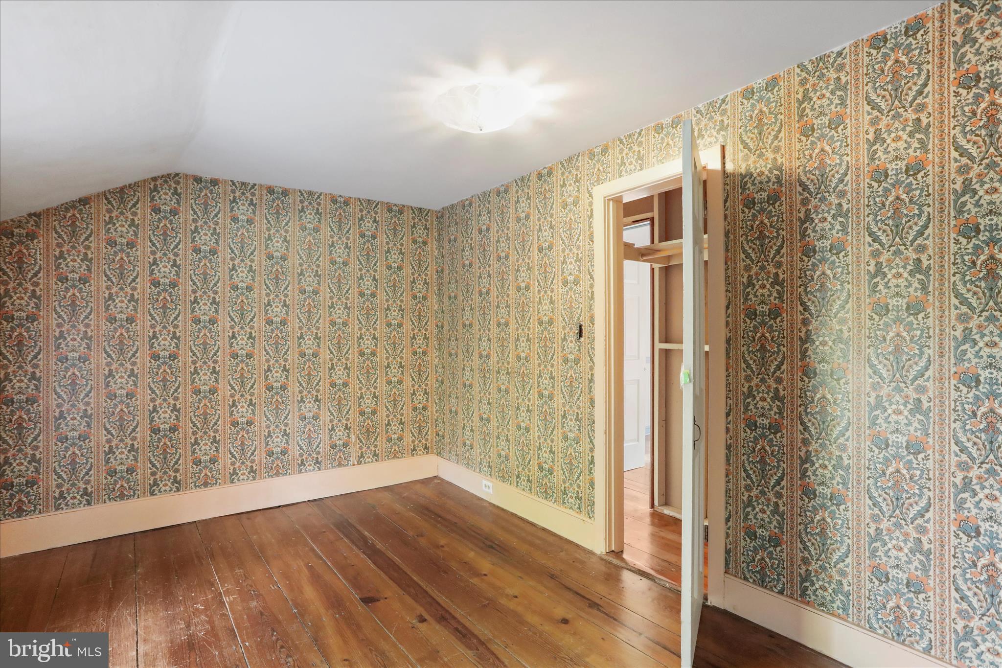 SHEPHERDSTOWN - Residential