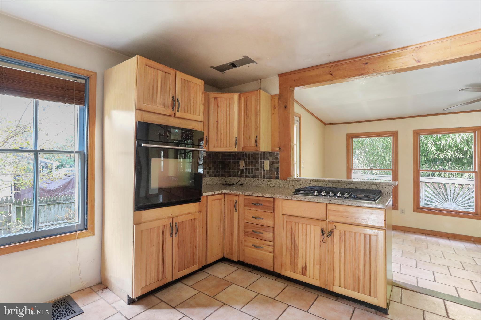 SHEPHERDSTOWN - Residential