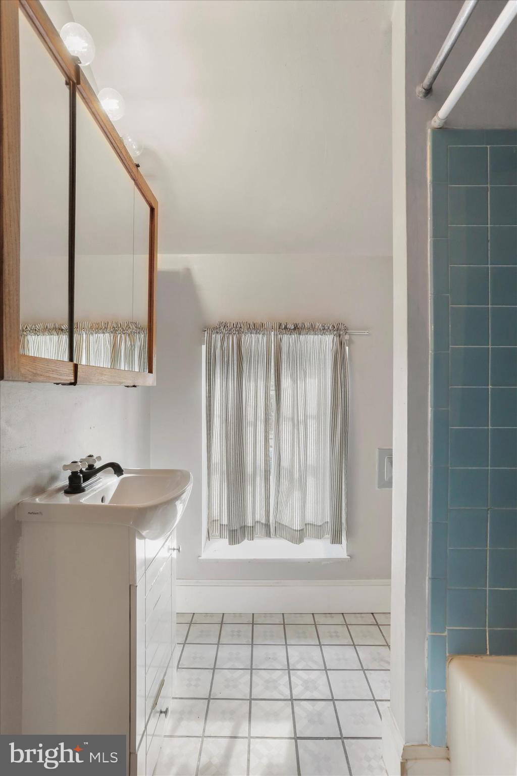 SHEPHERDSTOWN - Residential