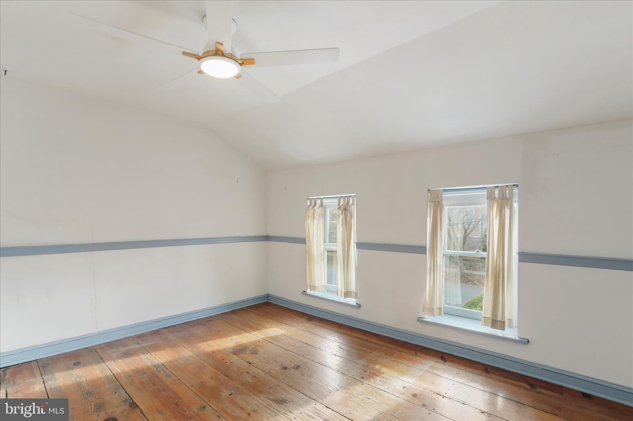 SHEPHERDSTOWN - Residential