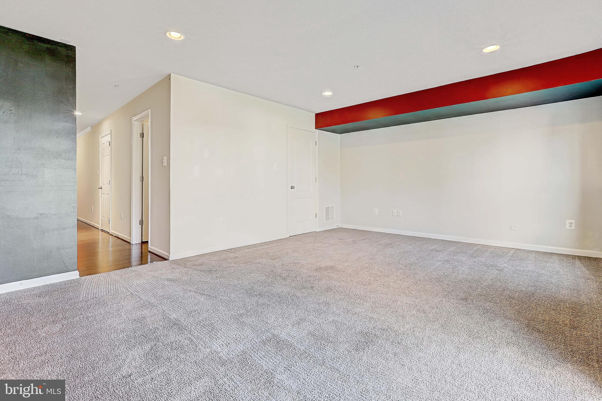 TANYARD SPRINGS - Residential