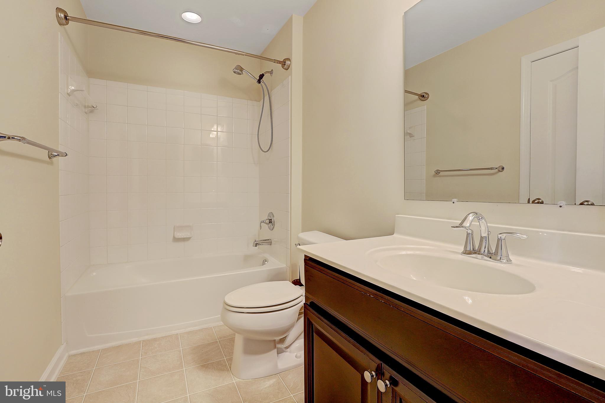 TANYARD SPRINGS - Residential