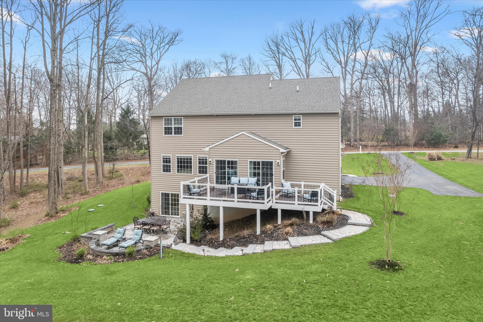 TEMPLES DELIGHT - Residential