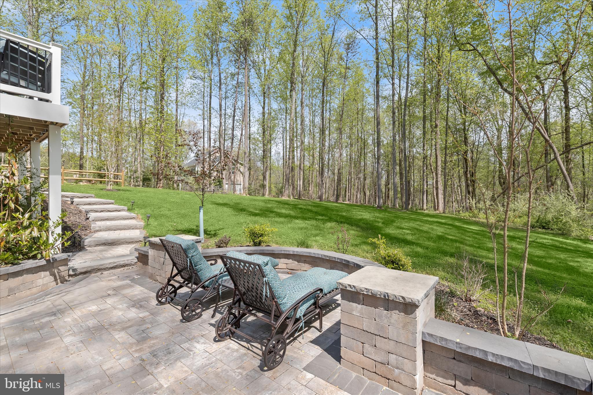 TEMPLES DELIGHT - Residential